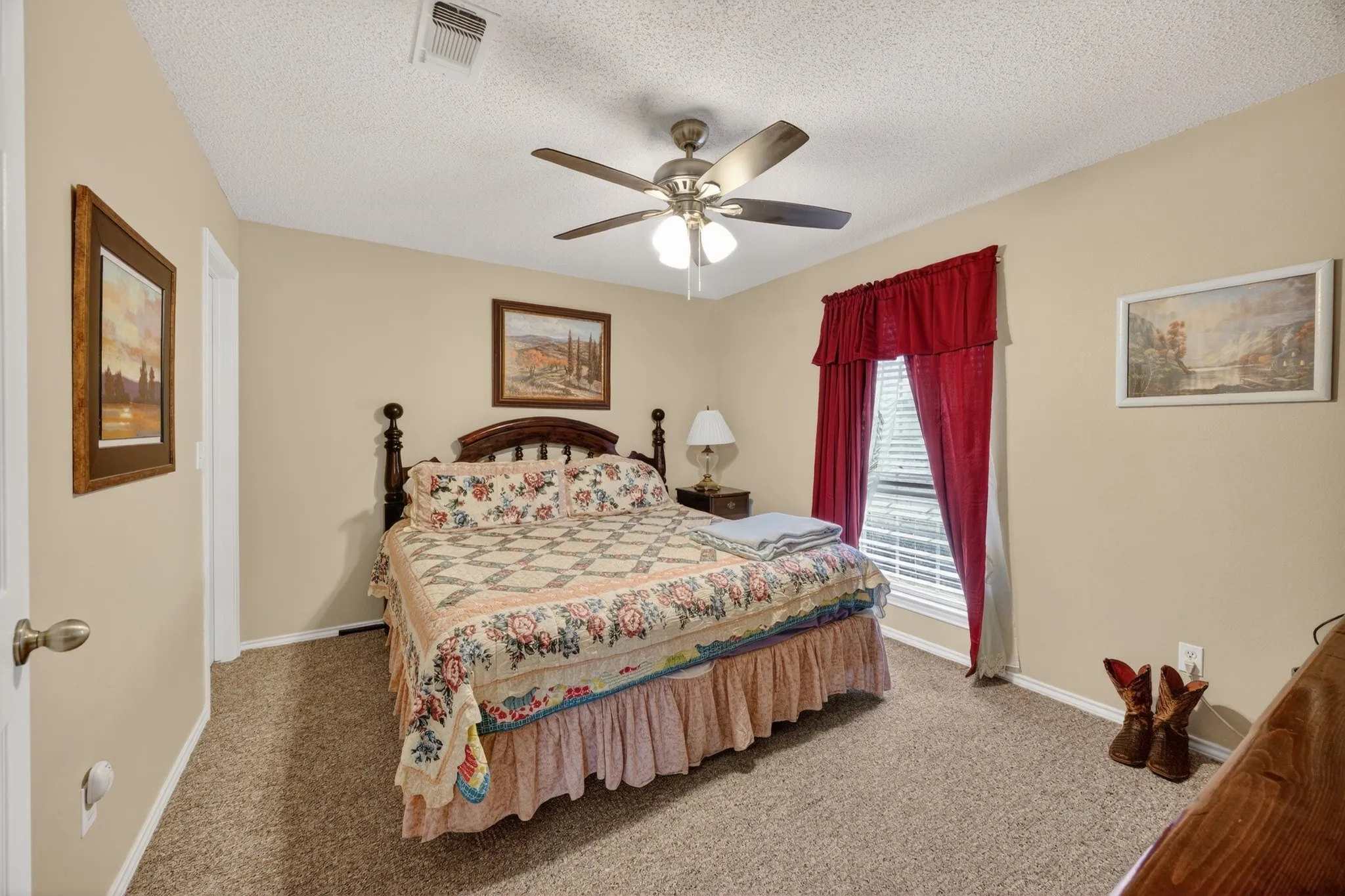 Single Family Residence For Sale in Lamar County , 8229 Farm Road 905, Paris, Texas 75462, 8 Bedrooms, 6 Bathrooms, 2 Garage spaces, 6,700 Sqft, built in 2011, Price $2,410,720, mls#21299564, Real Estate Agent in Paris, Homes For Sale in Lamar county, Homes For Sale in Paris, Realtor in Paris Texas, Real Estate Brokerage Independent Realty Texas, Luminita Cordes Realtor