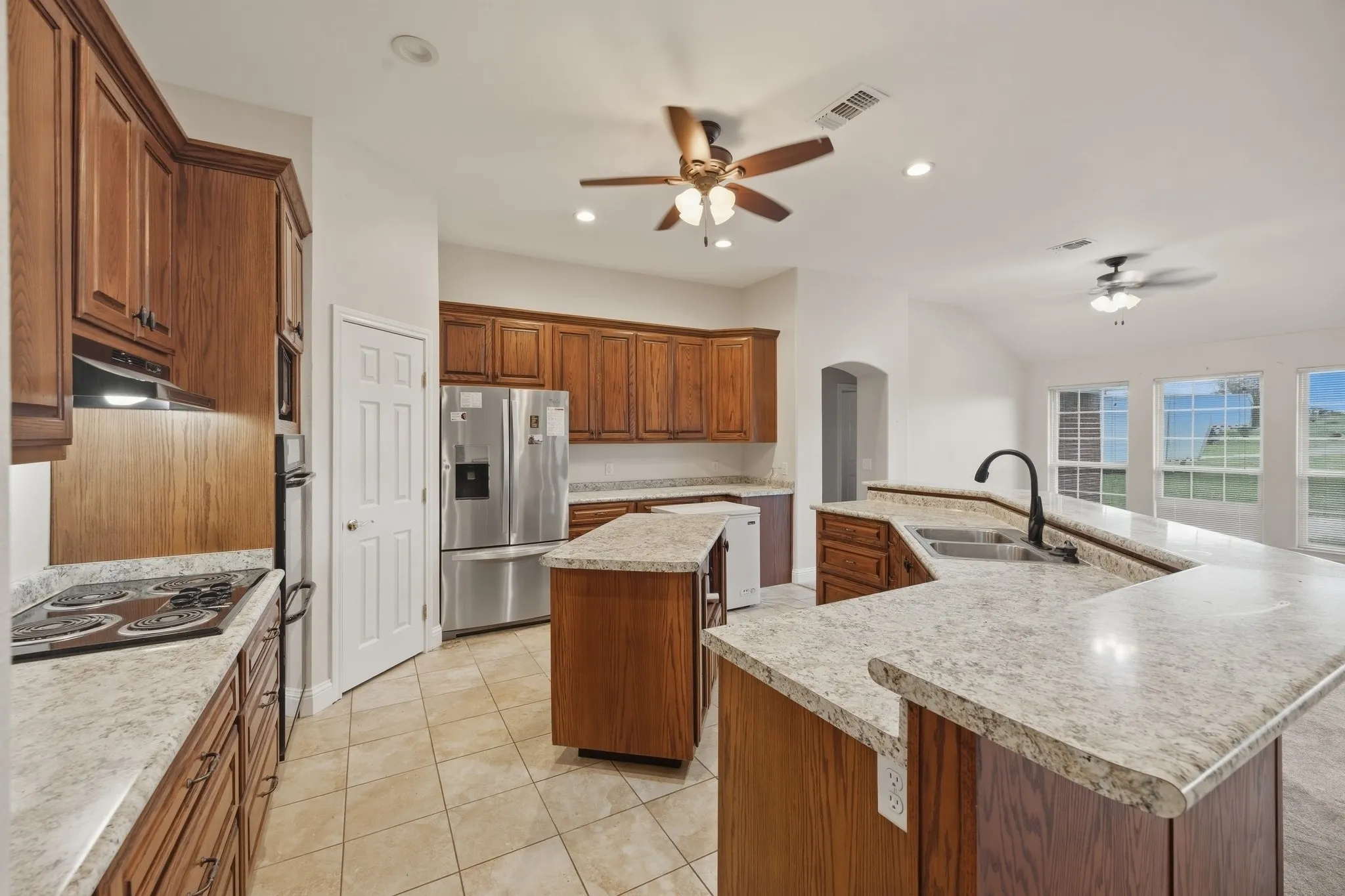 Single Family Residence For Sale in Lamar County , 8229 Farm Road 905, Paris, Texas 75462, 8 Bedrooms, 6 Bathrooms, 2 Garage spaces, 6,700 Sqft, built in 2011, Price $2,410,720, mls#21299564, Real Estate Agent in Paris, Homes For Sale in Lamar county, Homes For Sale in Paris, Realtor in Paris Texas, Real Estate Brokerage Independent Realty Texas, Luminita Cordes Realtor