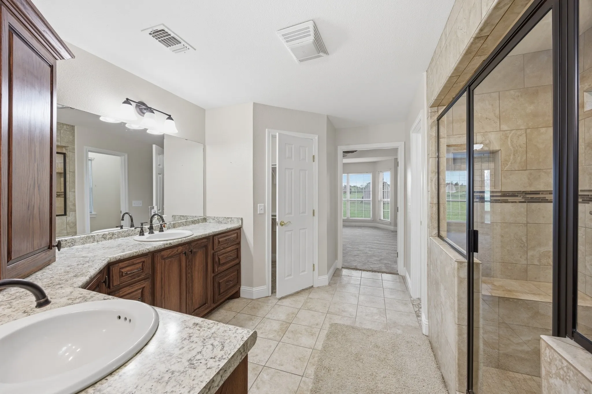 Single Family Residence For Sale in Lamar County , 8229 Farm Road 905, Paris, Texas 75462, 8 Bedrooms, 6 Bathrooms, 2 Garage spaces, 6,700 Sqft, built in 2011, Price $2,410,720, mls#21299564, Real Estate Agent in Paris, Homes For Sale in Lamar county, Homes For Sale in Paris, Realtor in Paris Texas, Real Estate Brokerage Independent Realty Texas, Luminita Cordes Realtor