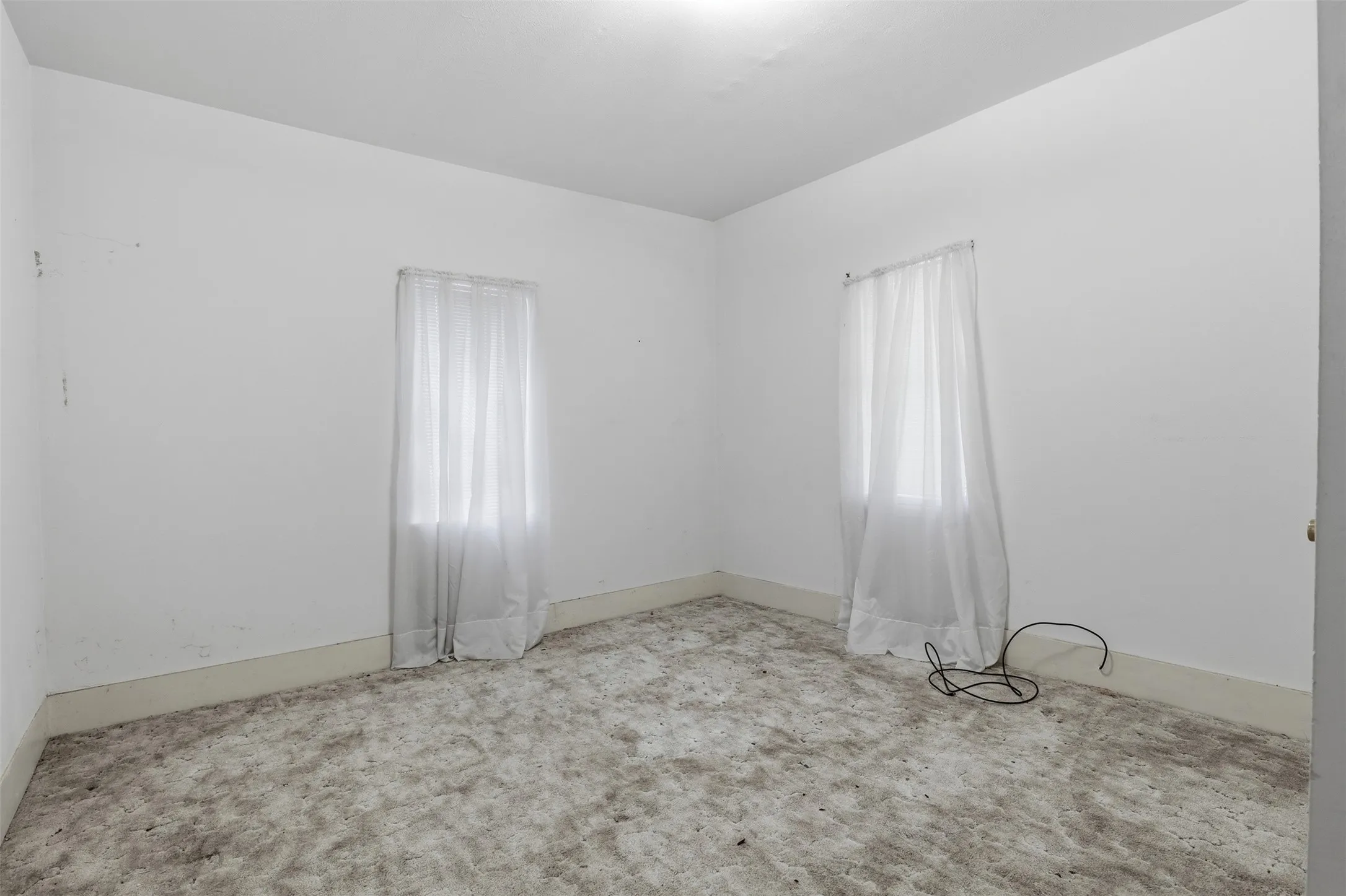 Single Family Residence For Sale in Parker County , 820 Goshen Road, Springtown, Texas 76082, 3 Bedrooms, 2 Bathrooms, Garage spaces, 1,825 Sqft, built in 1925, Price $395,000, mls#21299575, Real Estate Agent in Springtown, Homes For Sale in Parker county, Homes For Sale in Springtown, Realtor in Springtown Texas, Real Estate Brokerage Independent Realty Texas, Luminita Cordes Realtor