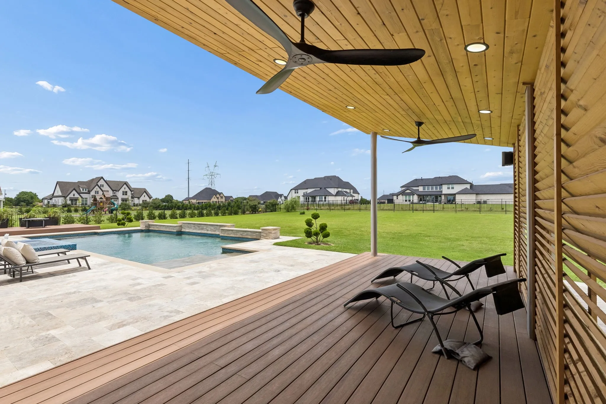 Cabana w-electricity and built in speakers