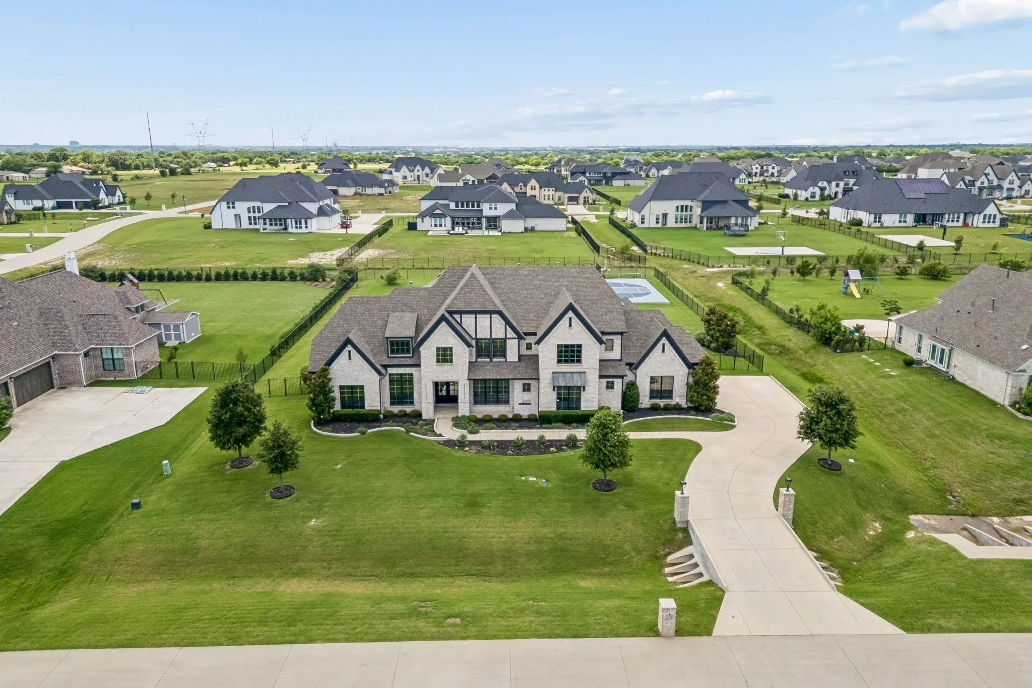 Single Family Residence For Sale in Collin County , 4505 Whitestone Drive, Parker, Texas 75002, 5 Bedroom, 6 Bathroom, 3 Garage spaces, 4,920 Sqft, built in 2019, mls#21295606, Real Estate Agent in Parker, Homes For Sale in Collin county, Homes For Sale in Parker, Realtor in Parker Texas, Real Estate Brokerage Independent Realty Texas, Luminita Cordes Realtor
