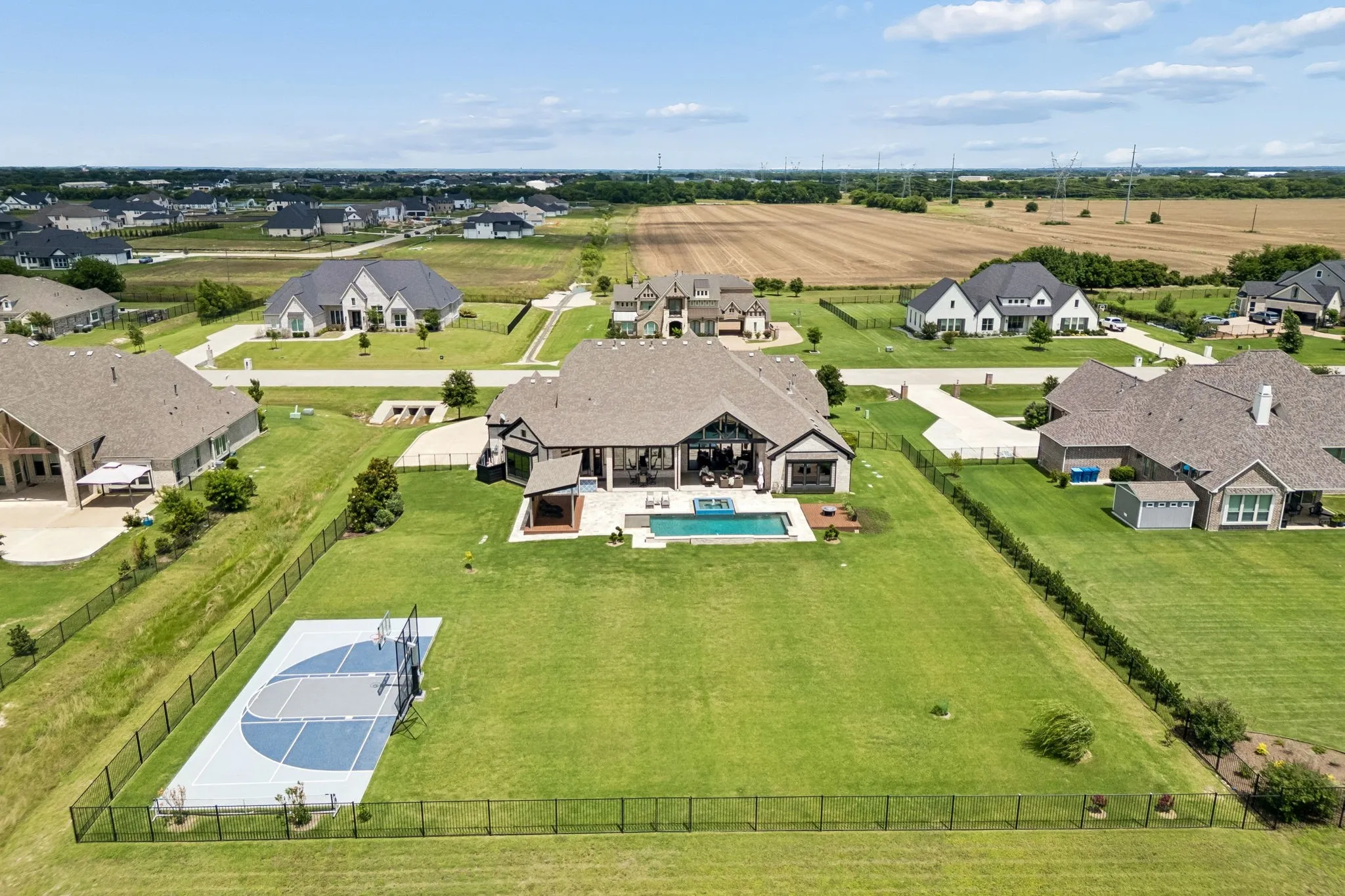 Single Family Residence For Sale in Collin County , 4505 Whitestone Drive, Parker, Texas 75002, 5 Bedroom, 6 Bathroom, 3 Garage spaces, 4,920 Sqft, built in 2019, mls#21295606, Real Estate Agent in Parker, Homes For Sale in Collin county, Homes For Sale in Parker, Realtor in Parker Texas, Real Estate Brokerage Independent Realty Texas, Luminita Cordes Realtor