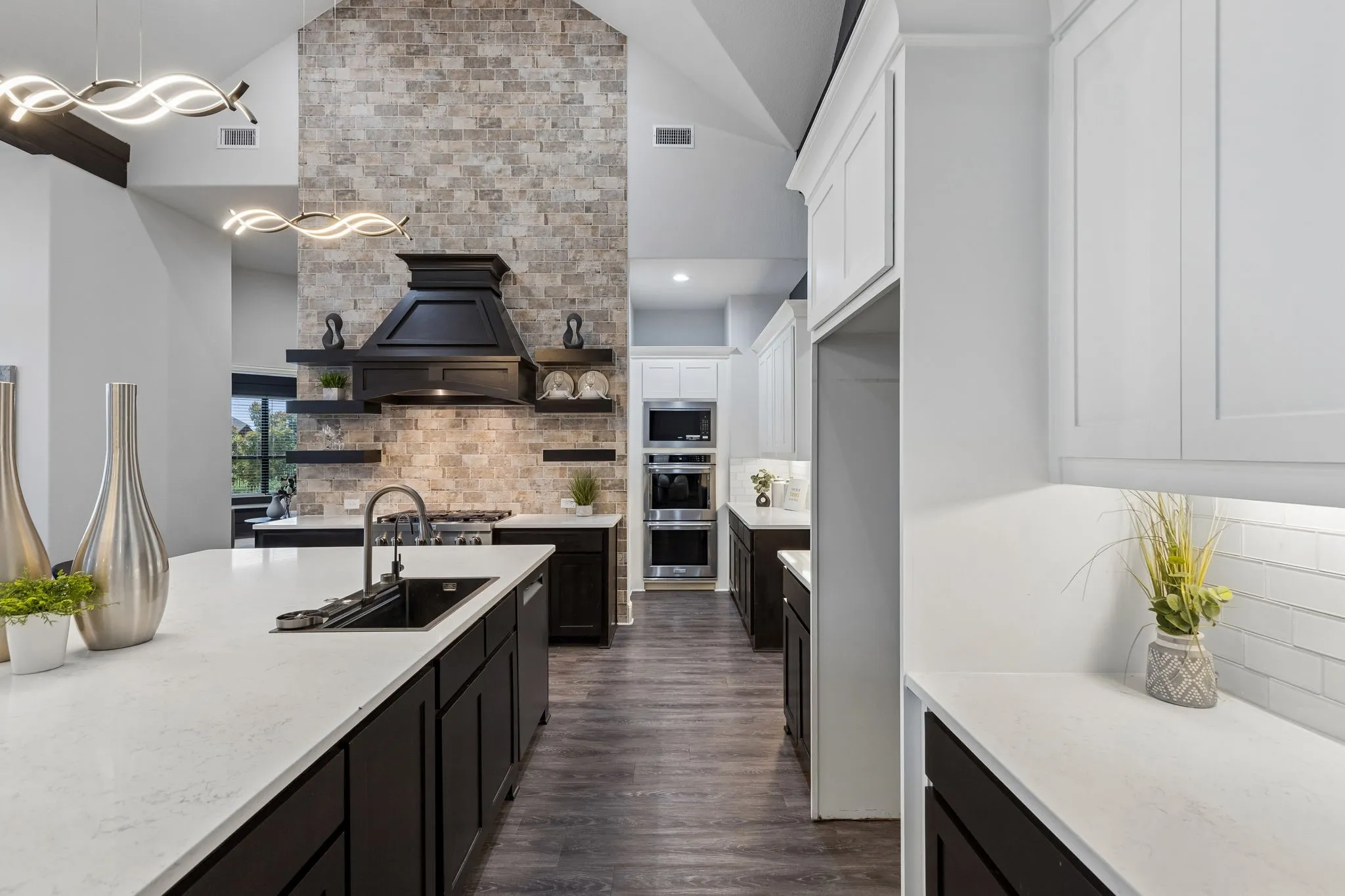 Single Family Residence For Sale in Collin County , 4505 Whitestone Drive, Parker, Texas 75002, 5 Bedroom, 6 Bathroom, 3 Garage spaces, 4,920 Sqft, built in 2019, mls#21295606, Real Estate Agent in Parker, Homes For Sale in Collin county, Homes For Sale in Parker, Realtor in Parker Texas, Real Estate Brokerage Independent Realty Texas, Luminita Cordes Realtor