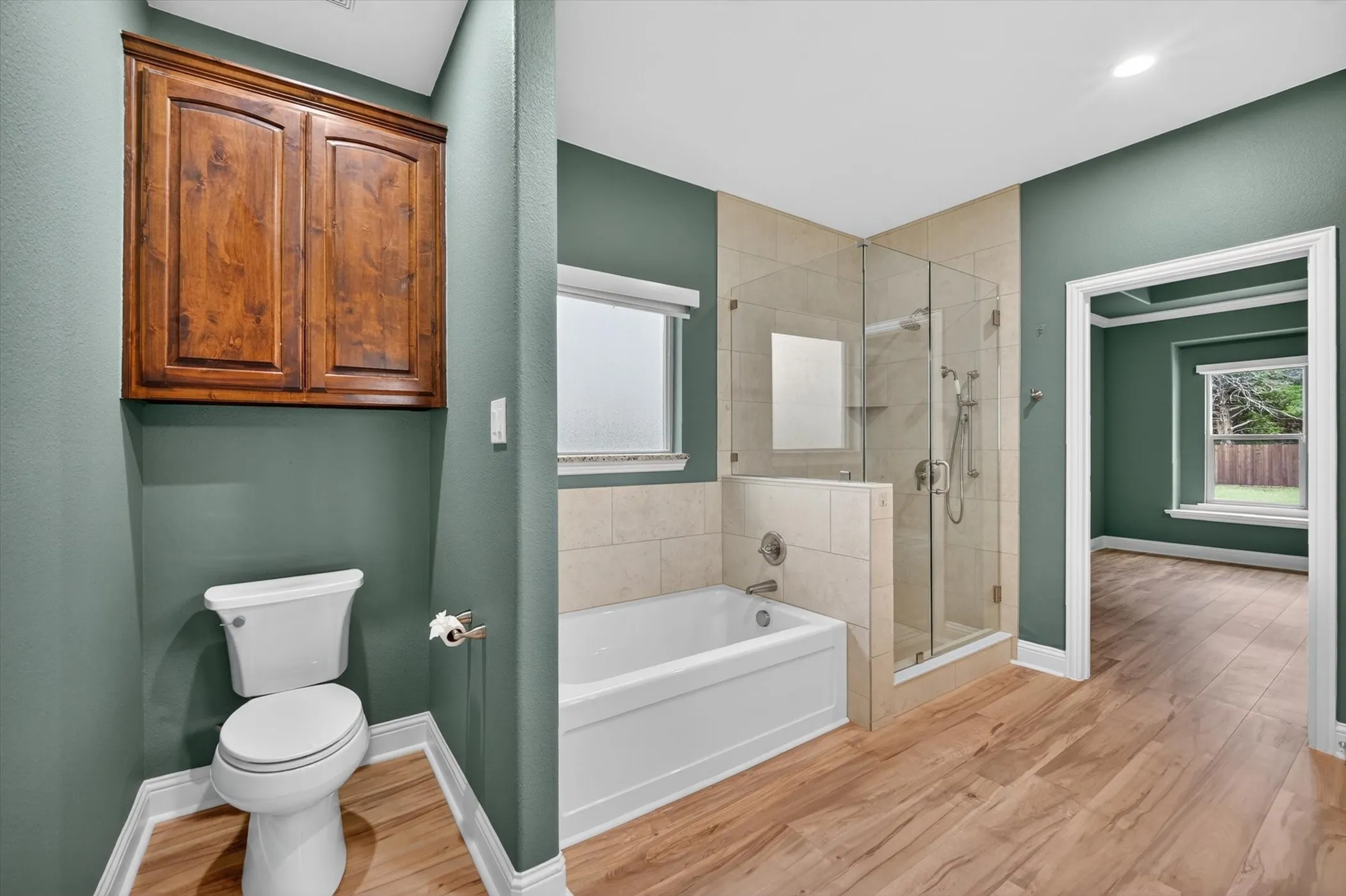 Single Family Residence For Sale in Grayson County , 1004 E Main Street, Tioga, Texas 76271, 3 Bedroom, 2 Bathroom, 2 Garage spaces, 1,738 Sqft, built in 2018, mls#21299544, Real Estate Agent in Tioga, Homes For Sale in Grayson county, Homes For Sale in Tioga, Realtor in Tioga Texas, Real Estate Brokerage Independent Realty Texas, Luminita Cordes Realtor