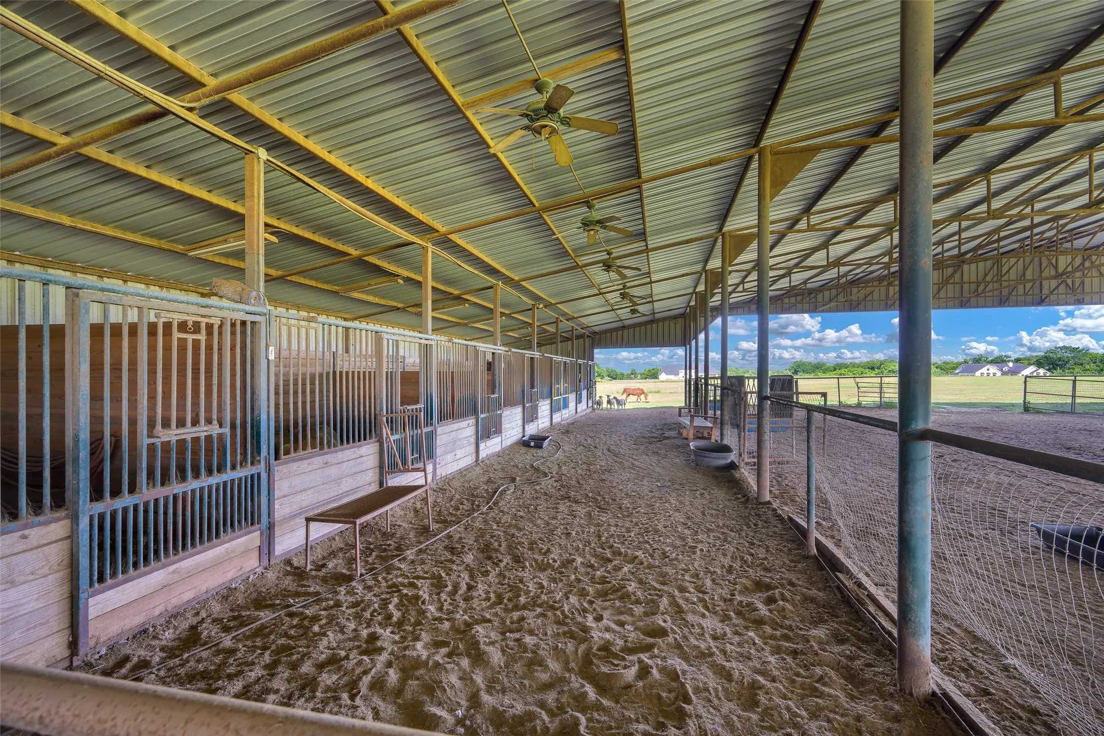 8 stalls