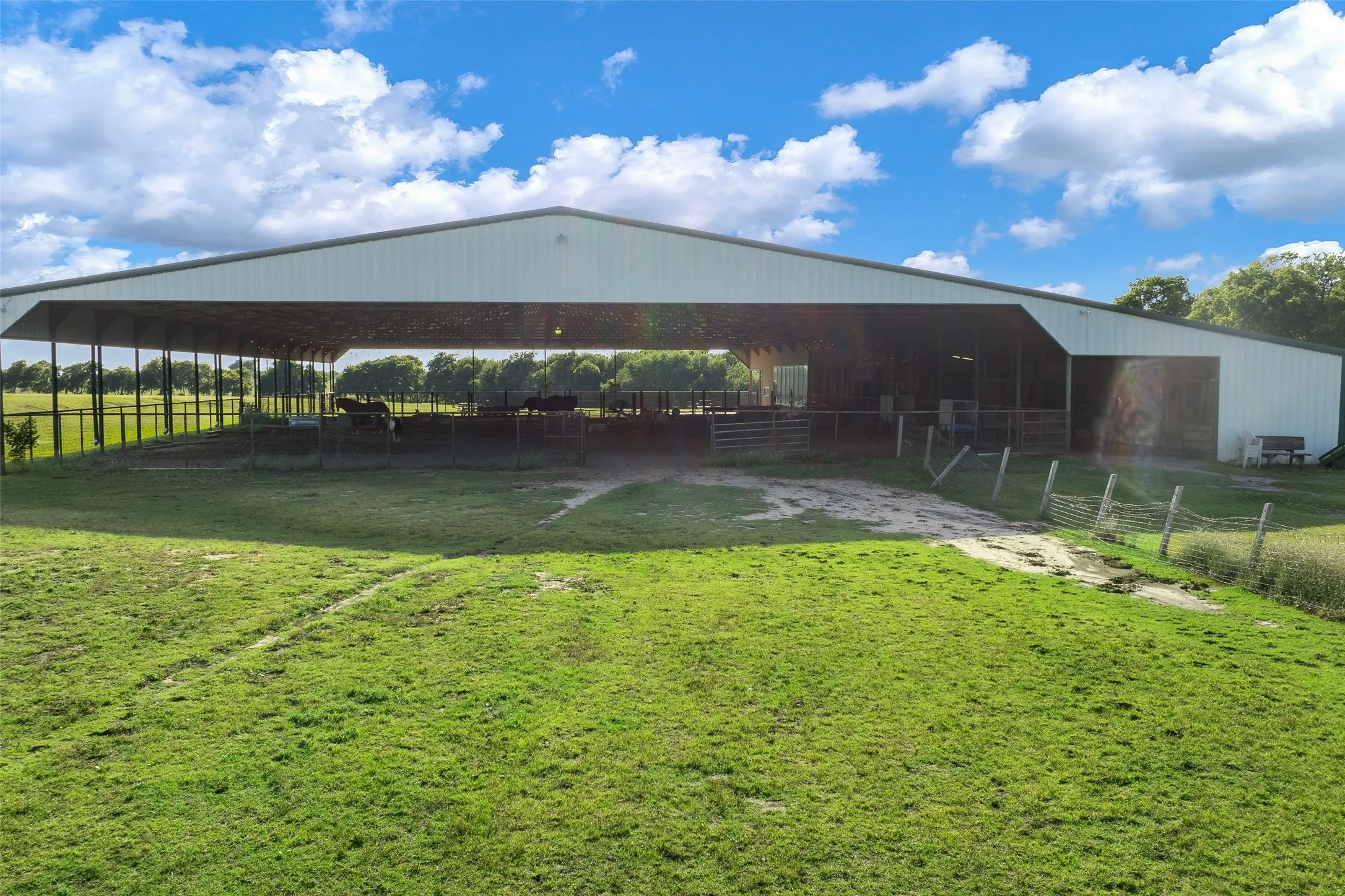 Improved Land For Sale in Collin County , 6188 County Road 168, Mc Kinney, Texas 75071, 0, 0, Garage spaces, 0 Sqft, built in 2000, mls#21299718, Real Estate Agent in Mc Kinney, Homes For Sale in Collin county, Homes For Sale in Mc Kinney, Realtor in Mc Kinney Texas, Real Estate Brokerage Independent Realty Texas, Luminita Cordes Realtor