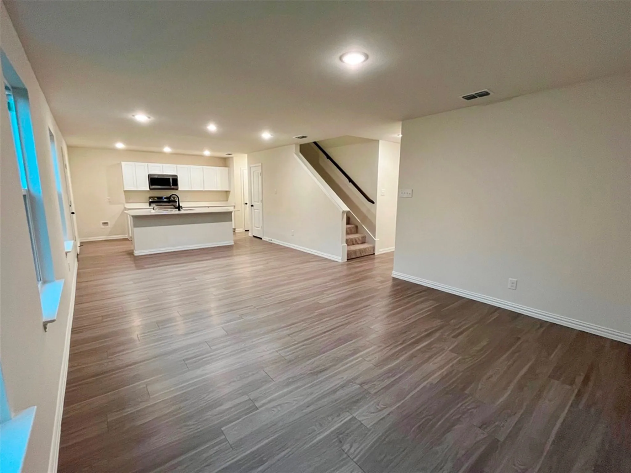 Single Family Residence For Sale in Hunt County , 106 Doma Avenue, Greenville, Texas 75402, 4 Bedroom, 3 Bathroom, 2 Garage spaces, 1,828 Sqft, built in 2024, mls#21299708, Real Estate Agent in Greenville, Homes For Sale in Hunt county, Homes For Sale in Greenville, Realtor in Greenville Texas, Real Estate Brokerage Independent Realty Texas, Luminita Cordes Realtor