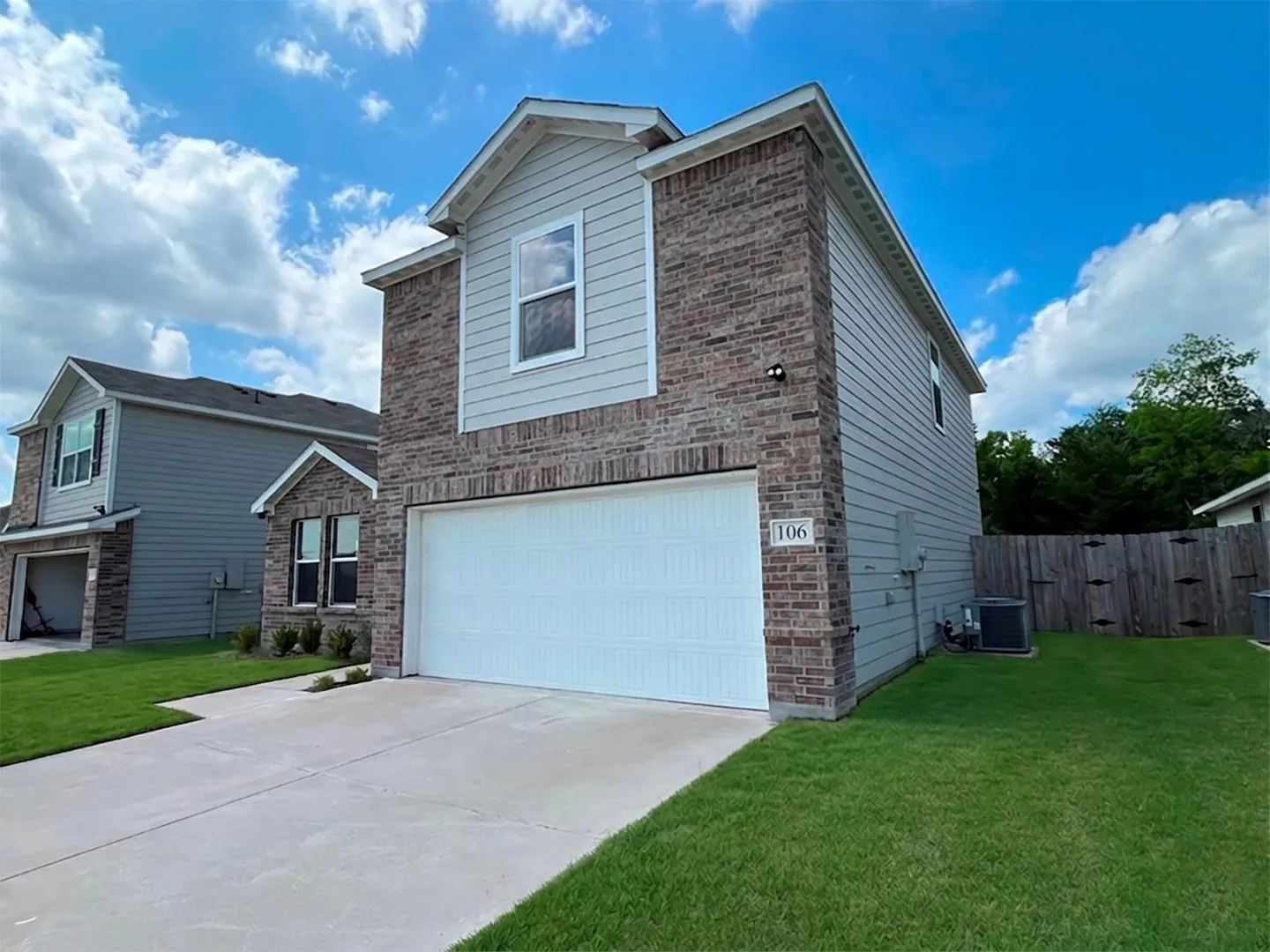 Single Family Residence For Sale in Hunt County , 106 Doma Avenue, Greenville, Texas 75402, 4 Bedroom, 3 Bathroom, 2 Garage spaces, 1,828 Sqft, built in 2024, mls#21299708, Real Estate Agent in Greenville, Homes For Sale in Hunt county, Homes For Sale in Greenville, Realtor in Greenville Texas, Real Estate Brokerage Independent Realty Texas, Luminita Cordes Realtor