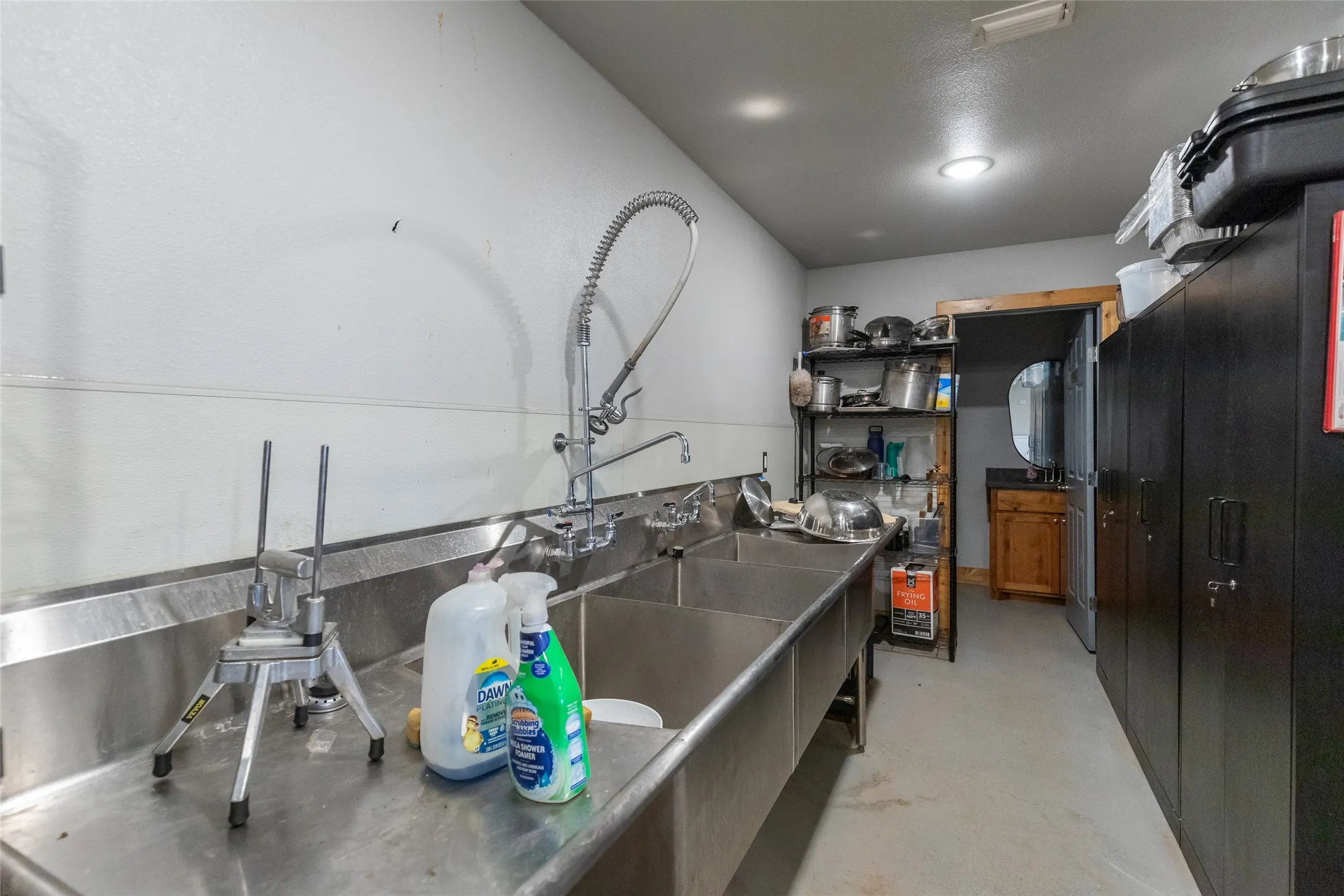 Stainless steel multi-basin sink with gooseneck faucet