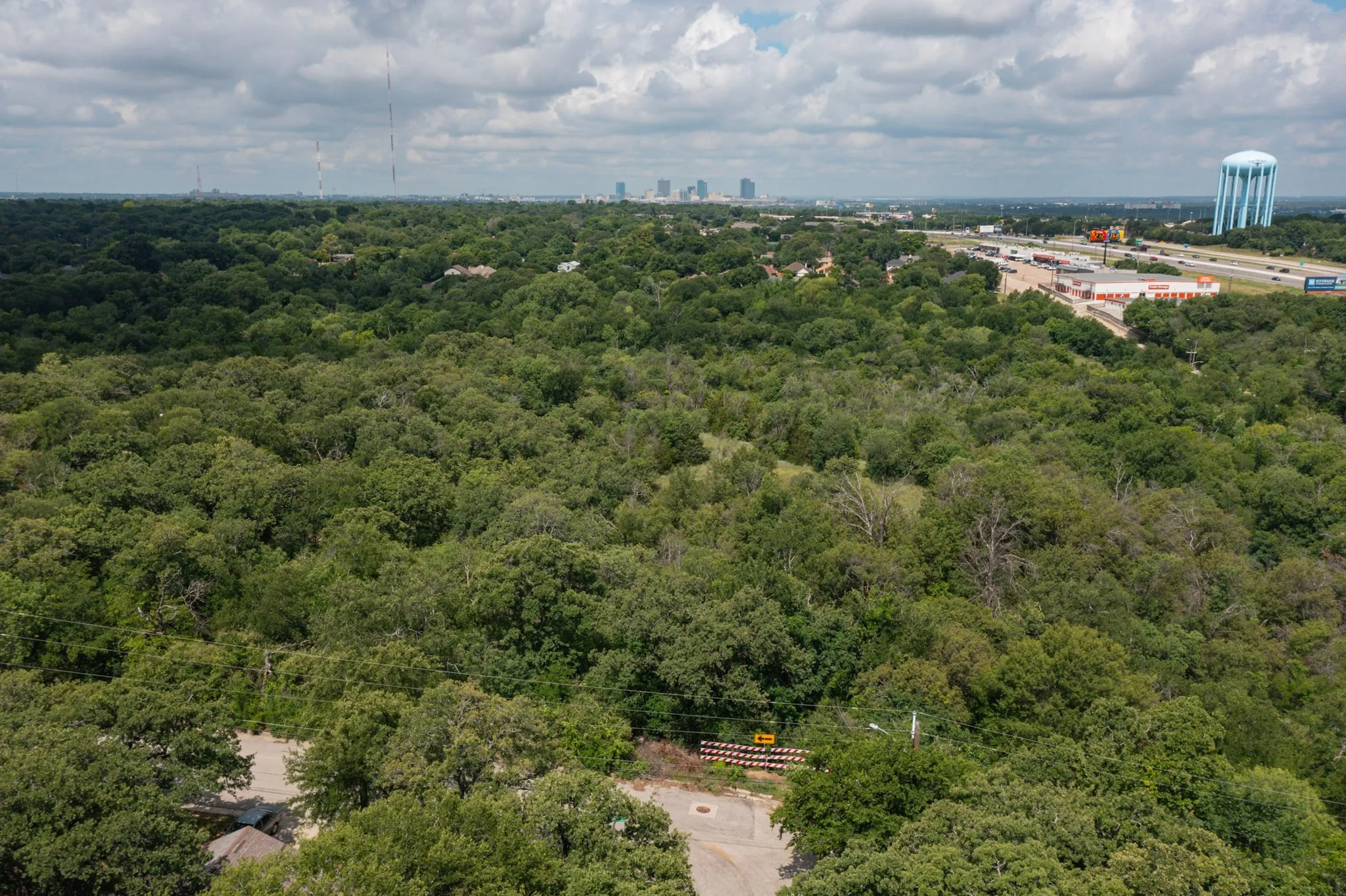 Unimproved Land For Sale in Tarrant County , 1524 Tierney Road, Fort Worth, Texas 76112, 0, 0, Garage spaces, 0 Sqft, built in 0, mls#21293527, Real Estate Agent in Fort Worth, Homes For Sale in Tarrant county, Homes For Sale in Fort Worth, Realtor in Fort Worth Texas, Real Estate Brokerage Independent Realty Texas, Luminita Cordes Realtor
