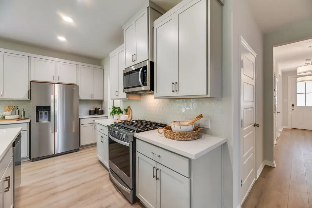 Single Family Residence For Sale in Collin County , 3201 Hidden Valley Drive, Anna, Texas 75409, 4 Bedroom, 3 Bathroom, 3 Garage spaces, 2,309 Sqft, built in 2025, mls#21297463, Real Estate Agent in Anna, Homes For Sale in Collin county, Homes For Sale in Anna, Realtor in Anna Texas, Real Estate Brokerage Independent Realty Texas, Luminita Cordes Realtor