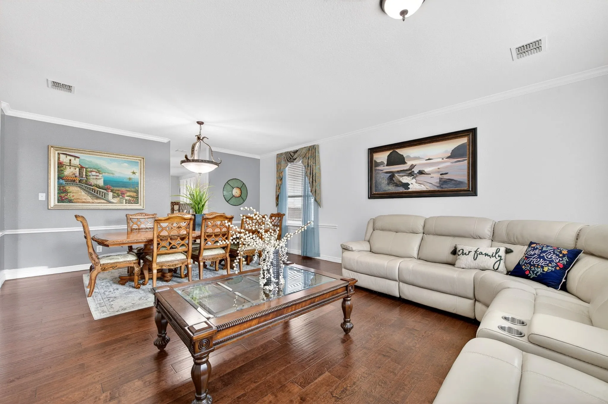 Single Family Residence For Sale in Dallas County , 1503 Quail Ridge Drive, Cedar Hill, Texas 75104, 5 Bedrooms, 3 Bathrooms, 2 Garage spaces, 3,717 Sqft, built in 2005, Price $449,900, mls#21294337, Real Estate Agent in Cedar Hill, Homes For Sale in Dallas county, Homes For Sale in Cedar Hill, Realtor in Cedar Hill Texas, Real Estate Brokerage Independent Realty Texas, Luminita Cordes Realtor