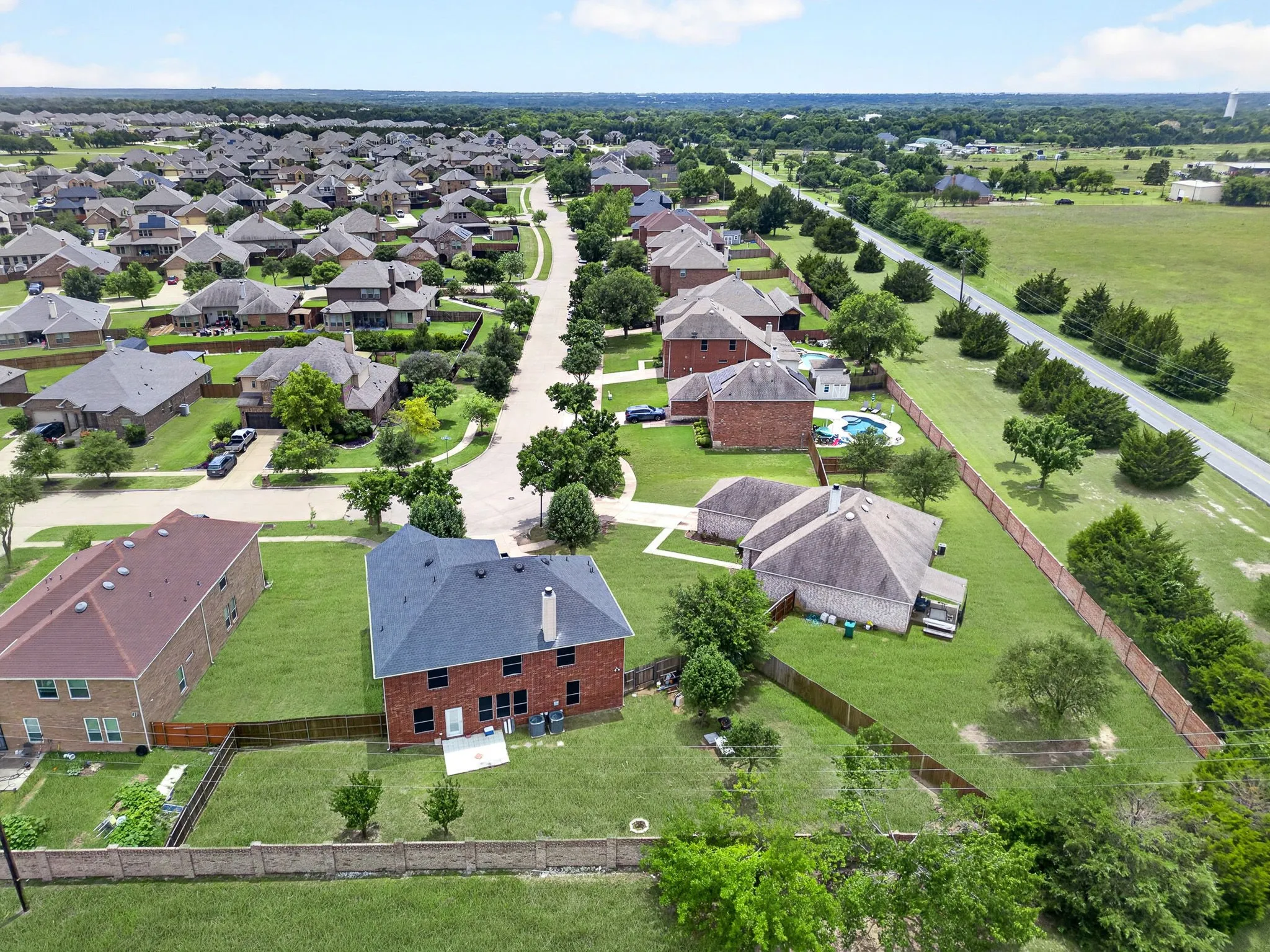 Single Family Residence For Sale in Dallas County , 1503 Quail Ridge Drive, Cedar Hill, Texas 75104, 5 Bedrooms, 3 Bathrooms, 2 Garage spaces, 3,717 Sqft, built in 2005, Price $449,900, mls#21294337, Real Estate Agent in Cedar Hill, Homes For Sale in Dallas county, Homes For Sale in Cedar Hill, Realtor in Cedar Hill Texas, Real Estate Brokerage Independent Realty Texas, Luminita Cordes Realtor