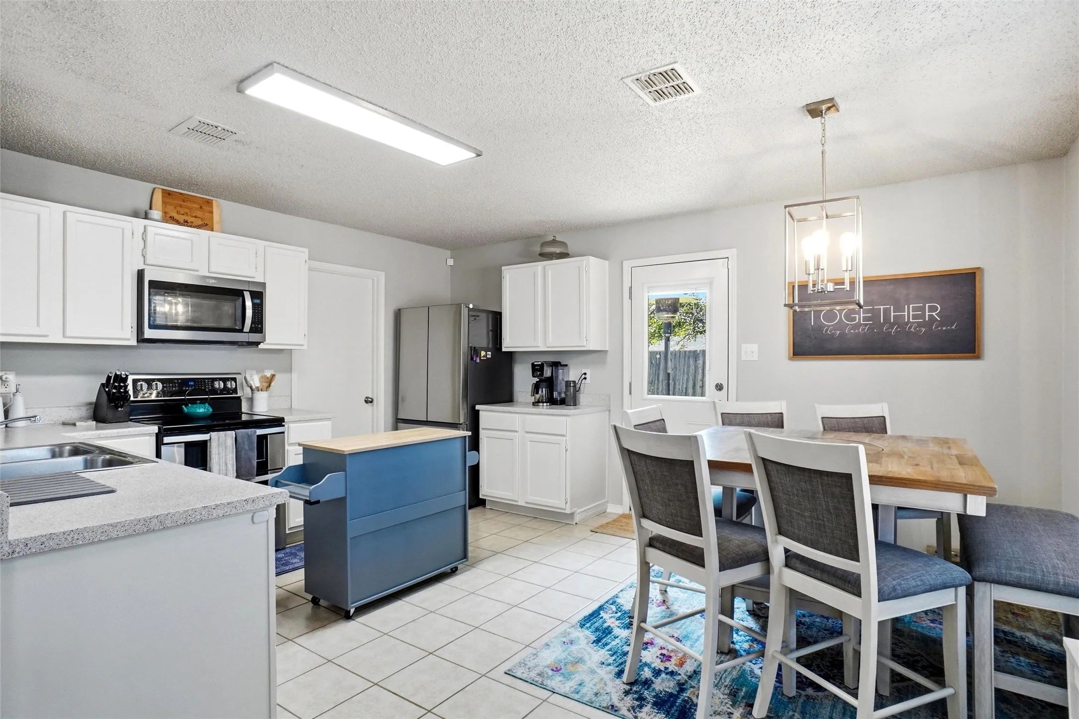 Single Family Residence For Sale in Denton County , 2208 Maple Drive, Little Elm, Texas 75068, 3 Bedroom, 2 Bathroom, 2 Garage spaces, 1,507 Sqft, built in 1999, Price $309,700, mls#21297984, Real Estate Agent in Little Elm, Homes For Sale in Denton county, Homes For Sale in Little Elm, Realtor in Little Elm Texas, Real Estate Brokerage Independent Realty Texas, Luminita Cordes Realtor
