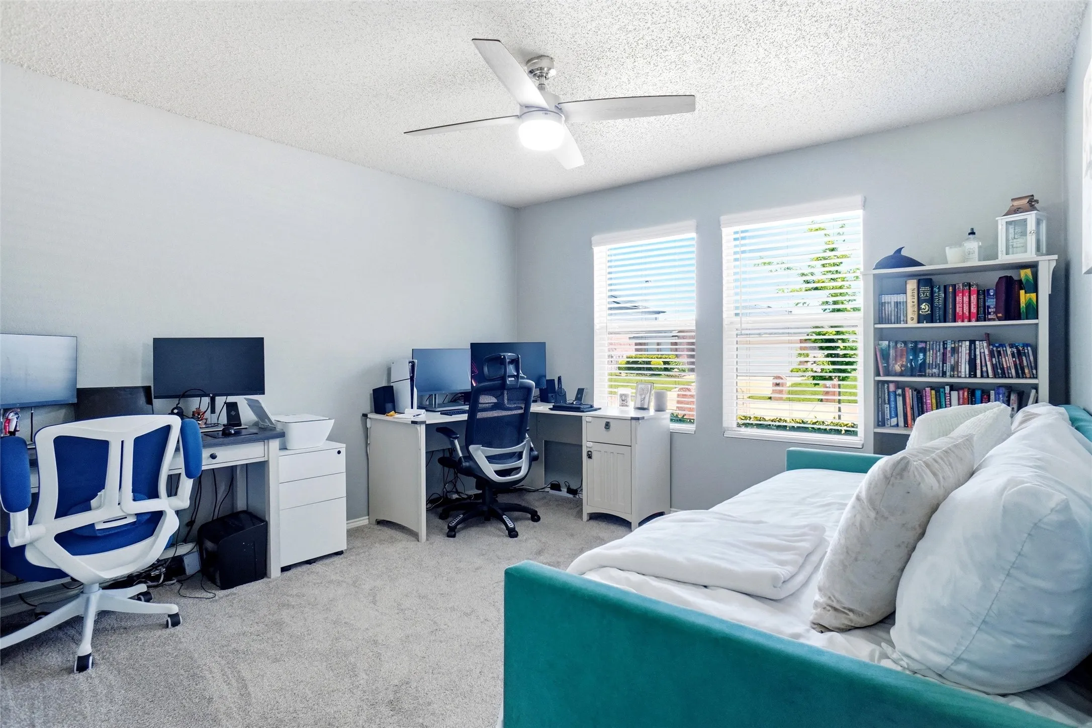 Single Family Residence For Sale in Denton County , 2208 Maple Drive, Little Elm, Texas 75068, 3 Bedroom, 2 Bathroom, 2 Garage spaces, 1,507 Sqft, built in 1999, Price $309,700, mls#21297984, Real Estate Agent in Little Elm, Homes For Sale in Denton county, Homes For Sale in Little Elm, Realtor in Little Elm Texas, Real Estate Brokerage Independent Realty Texas, Luminita Cordes Realtor