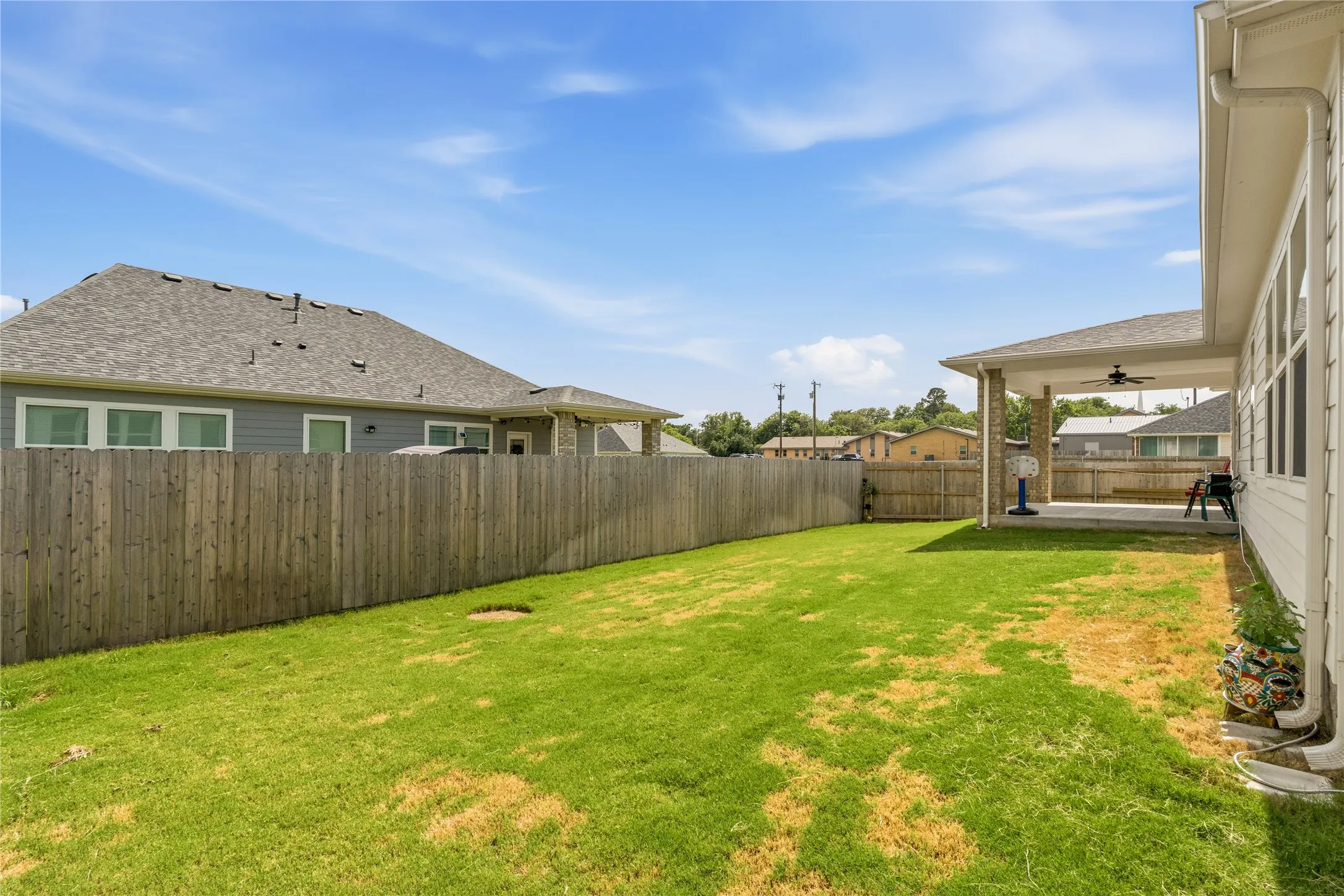 Single Family Residence For Sale in Tarrant County , 411 W Harwood Road, Euless, Texas 76039, 4 Bedroom, 2 Bathroom, 2 Garage spaces, 2,312 Sqft, built in 2025, mls#21299439, Real Estate Agent in Euless, Homes For Sale in Tarrant county, Homes For Sale in Euless, Realtor in Euless Texas, Real Estate Brokerage Independent Realty Texas, Luminita Cordes Realtor