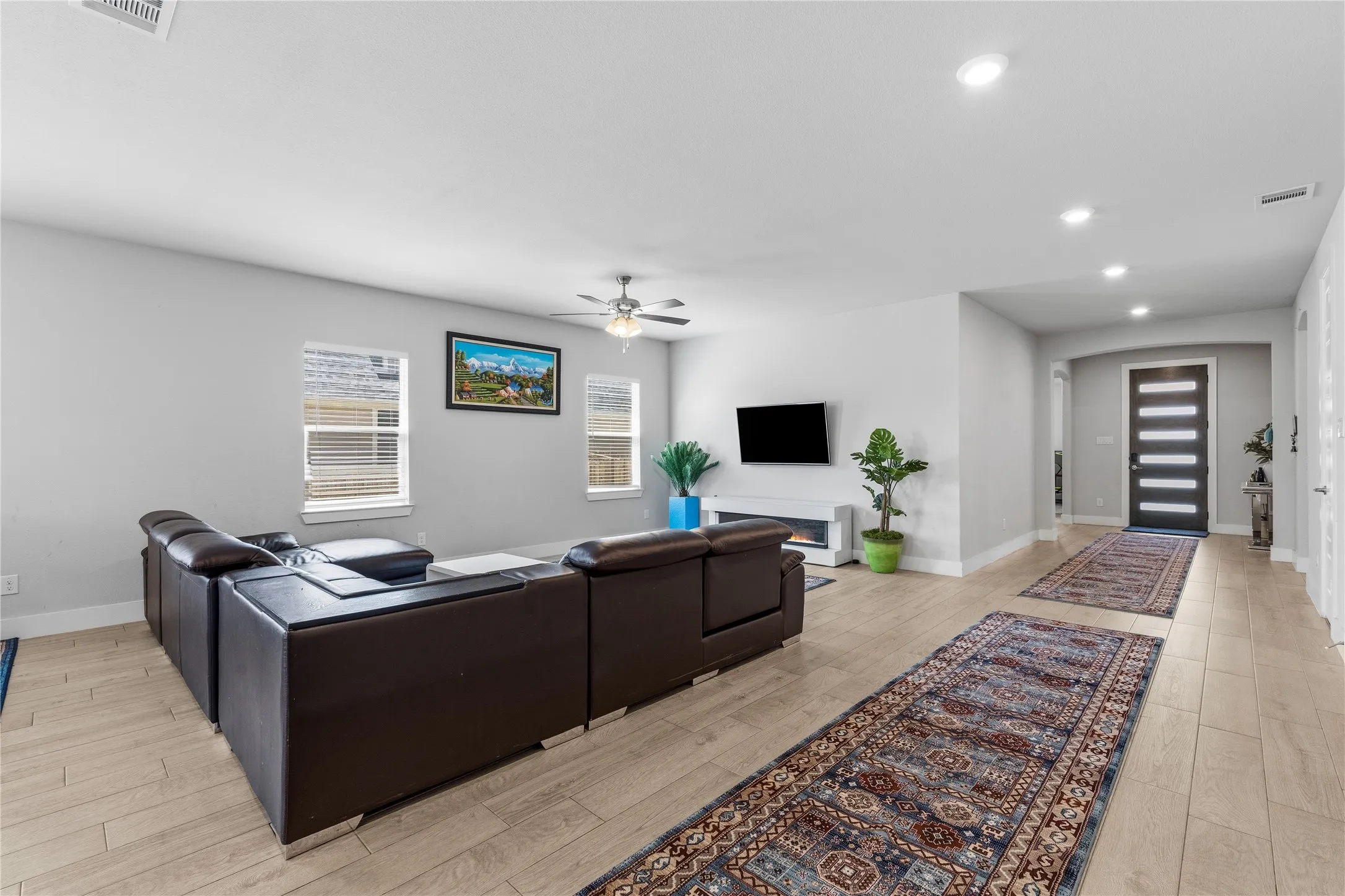 Single Family Residence For Sale in Tarrant County , 411 W Harwood Road, Euless, Texas 76039, 4 Bedroom, 2 Bathroom, 2 Garage spaces, 2,312 Sqft, built in 2025, mls#21299439, Real Estate Agent in Euless, Homes For Sale in Tarrant county, Homes For Sale in Euless, Realtor in Euless Texas, Real Estate Brokerage Independent Realty Texas, Luminita Cordes Realtor