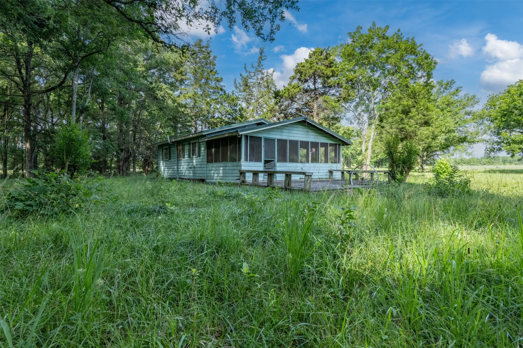 Improved Land For Sale in Lamar County , 9253 US Highway 271 S, Deport, Texas 75435, 0, 0, Garage spaces, 0 Sqft, built in 1998, mls#21299854, Real Estate Agent in Deport, Homes For Sale in Lamar county, Homes For Sale in Deport, Realtor in Deport Texas, Real Estate Brokerage Independent Realty Texas, Luminita Cordes Realtor