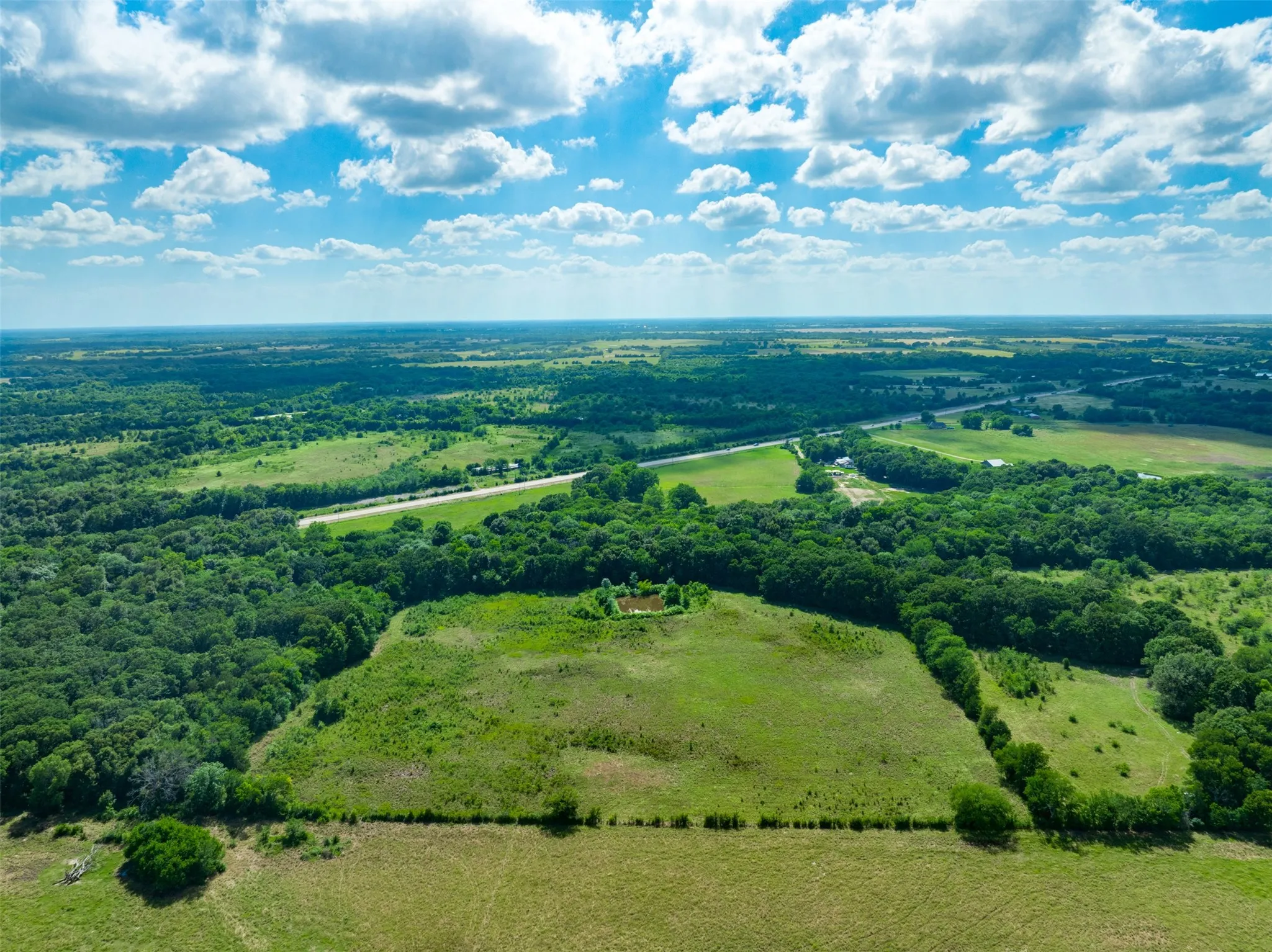 Improved Land For Sale in Lamar County , 9253 US Highway 271 S, Deport, Texas 75435, 0, 0, Garage spaces, 0 Sqft, built in 1998, mls#21299854, Real Estate Agent in Deport, Homes For Sale in Lamar county, Homes For Sale in Deport, Realtor in Deport Texas, Real Estate Brokerage Independent Realty Texas, Luminita Cordes Realtor