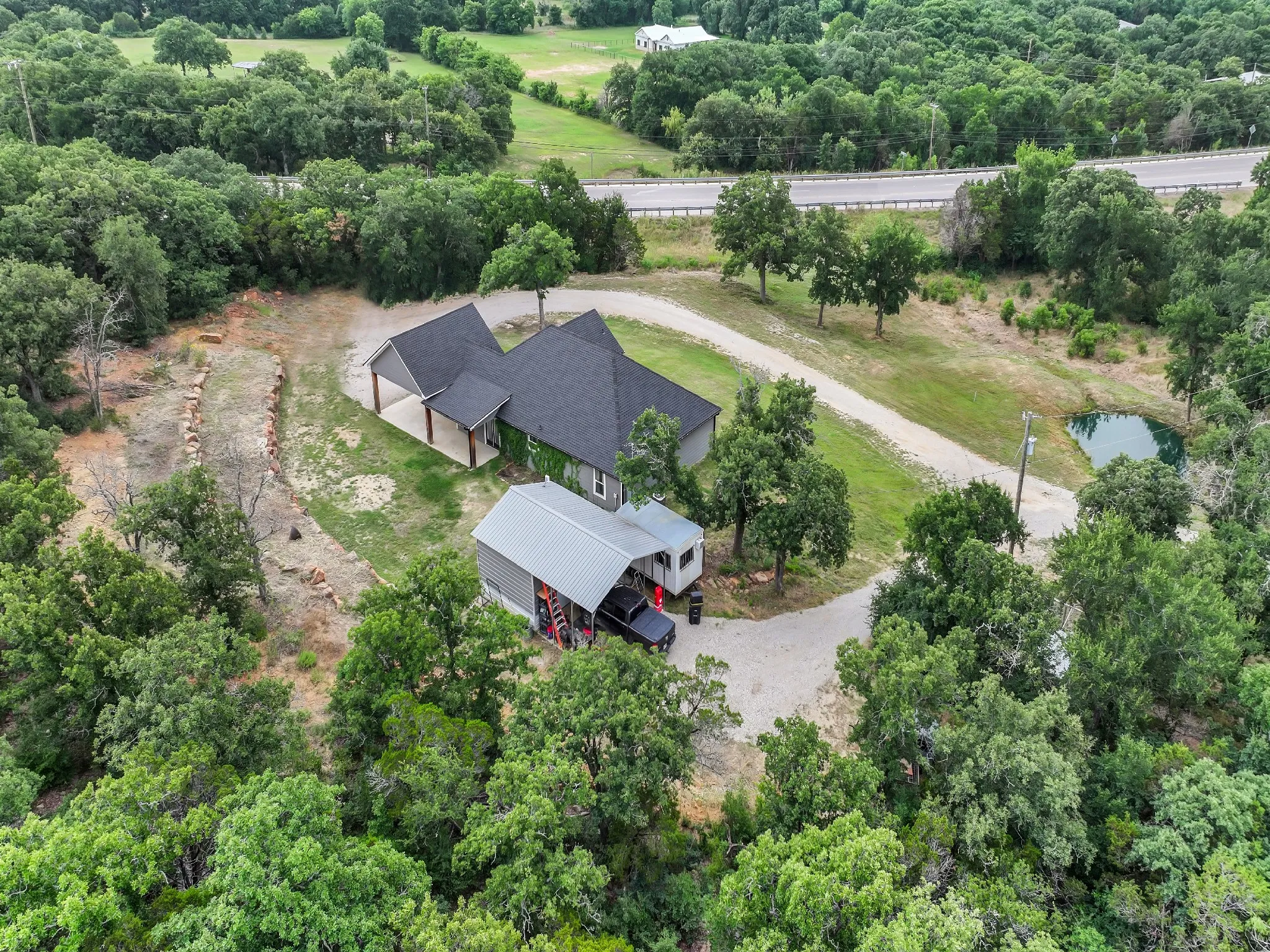 Single Family Residence For Sale in Palo Pinto County , 104 Turkey Creek Road, Mineral Wells, Texas 76067, 3 Bedroom, 2 Bathroom, Garage spaces, 1,770 Sqft, built in 2020, mls#21298524, Real Estate Agent in Mineral Wells, Homes For Sale in Palo Pinto county, Homes For Sale in Mineral Wells, Realtor in Mineral Wells Texas, Real Estate Brokerage Independent Realty Texas, Luminita Cordes Realtor