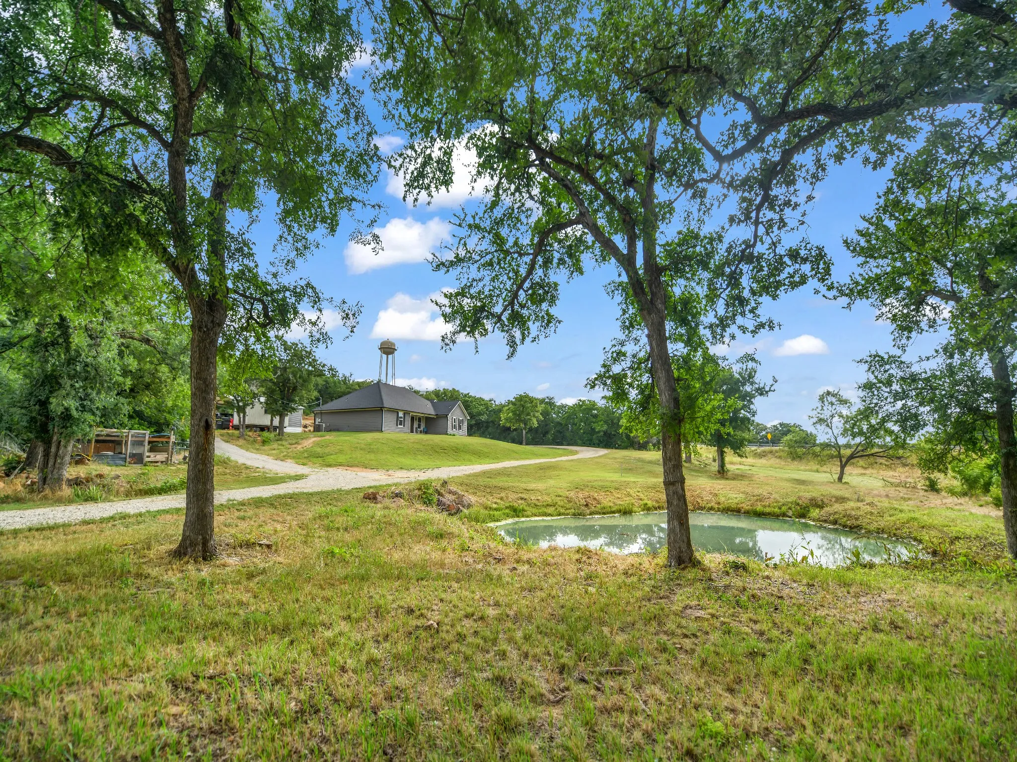 Single Family Residence For Sale in Palo Pinto County , 104 Turkey Creek Road, Mineral Wells, Texas 76067, 3 Bedroom, 2 Bathroom, Garage spaces, 1,770 Sqft, built in 2020, mls#21298524, Real Estate Agent in Mineral Wells, Homes For Sale in Palo Pinto county, Homes For Sale in Mineral Wells, Realtor in Mineral Wells Texas, Real Estate Brokerage Independent Realty Texas, Luminita Cordes Realtor