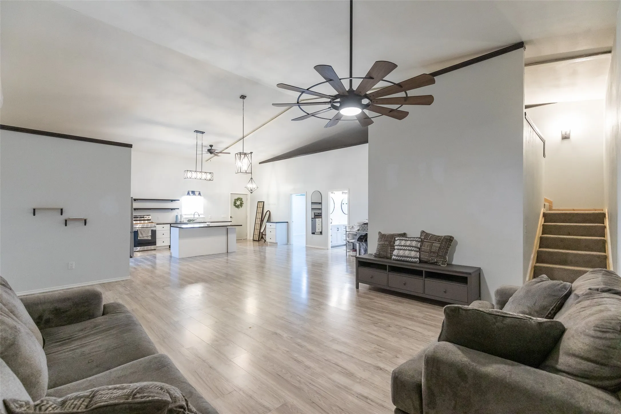 Farm For Sale in Jones County , 2988 CR 435, Anson, Texas 79501, 2 Bedroom, 1 Bathroom, Garage spaces, 1,600 Sqft, built in 2023, mls#21298228, Real Estate Agent in Anson, Homes For Sale in Jones county, Homes For Sale in Anson, Realtor in Anson Texas, Real Estate Brokerage Independent Realty Texas, Luminita Cordes Realtor
