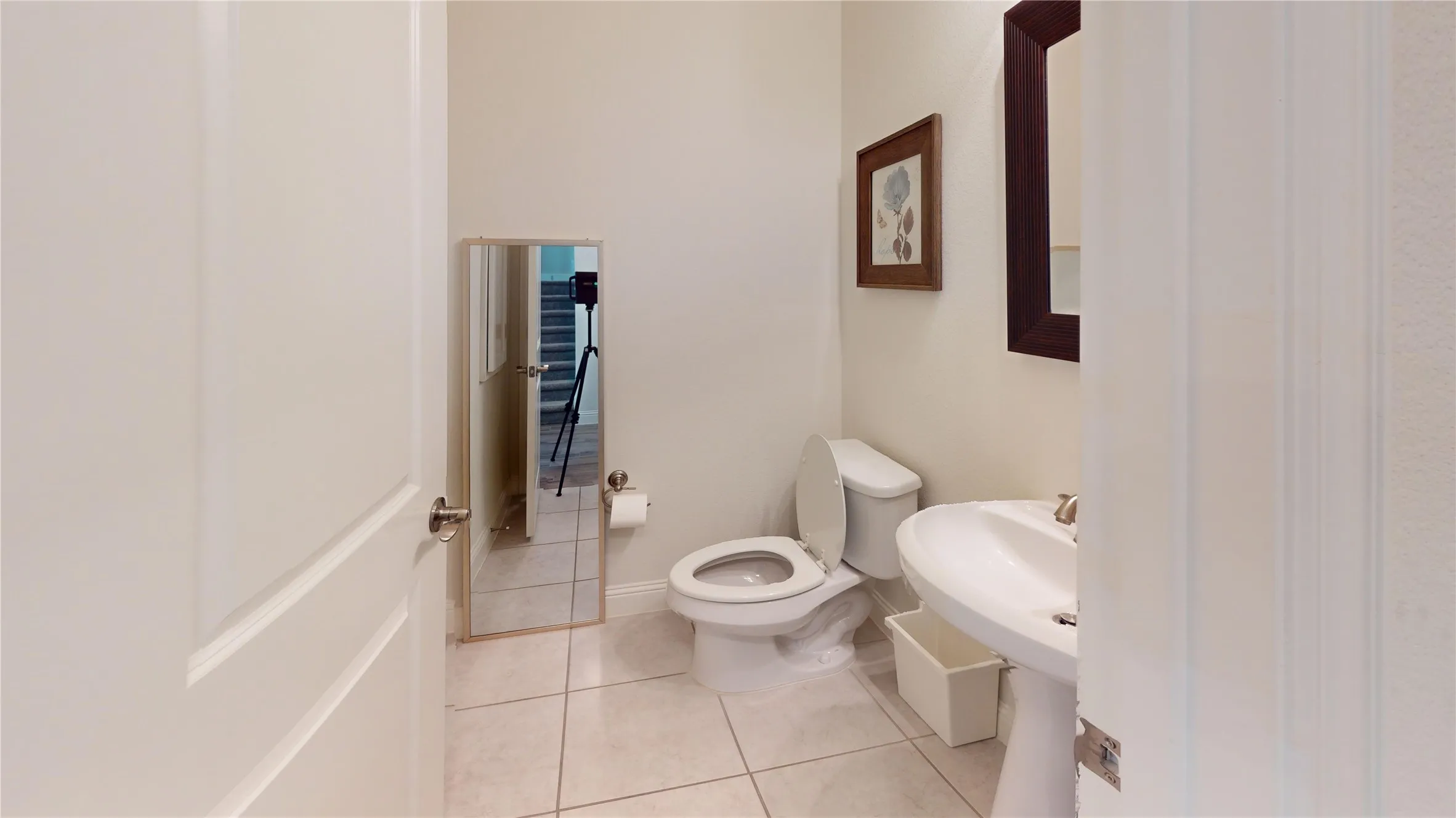 Townhouse For Sale in Collin County , 2408 Jameson Lane, Mc Kinney, Texas 75070, 3 Bedroom, 3 Bathroom, 2 Garage spaces, 1,990 Sqft, built in 2017, mls#21299862, Real Estate Agent in Mc Kinney, Homes For Sale in Collin county, Homes For Sale in Mc Kinney, Realtor in Mc Kinney Texas, Real Estate Brokerage Independent Realty Texas, Luminita Cordes Realtor