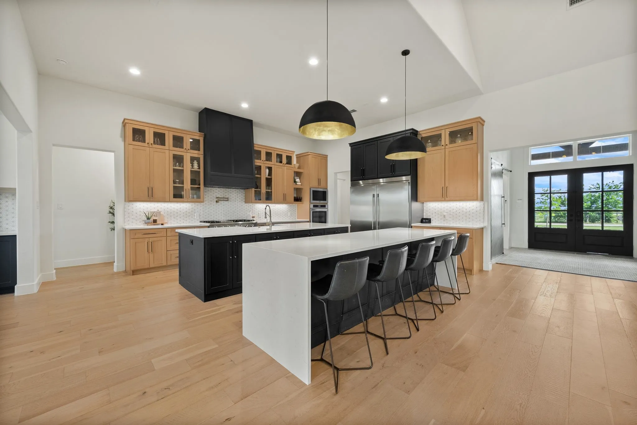 Single Family Residence For Sale in Collin County , 6546 County Road 1103, Celina, Texas 75009, 4 Bedroom, 6 Bathroom, 3 Garage spaces, 4,210 Sqft, built in 2023, mls#21297970, Real Estate Agent in Celina, Homes For Sale in Collin county, Homes For Sale in Celina, Realtor in Celina Texas, Real Estate Brokerage Independent Realty Texas, Luminita Cordes Realtor
