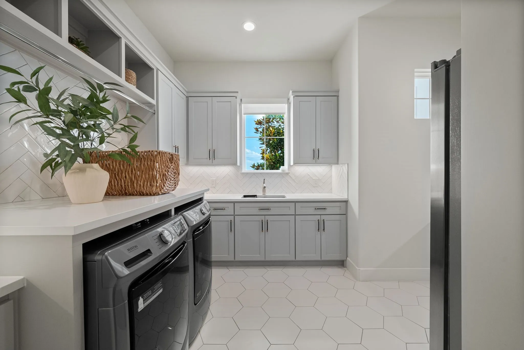 Single Family Residence For Sale in Collin County , 6546 County Road 1103, Celina, Texas 75009, 4 Bedroom, 6 Bathroom, 3 Garage spaces, 4,210 Sqft, built in 2023, mls#21297970, Real Estate Agent in Celina, Homes For Sale in Collin county, Homes For Sale in Celina, Realtor in Celina Texas, Real Estate Brokerage Independent Realty Texas, Luminita Cordes Realtor