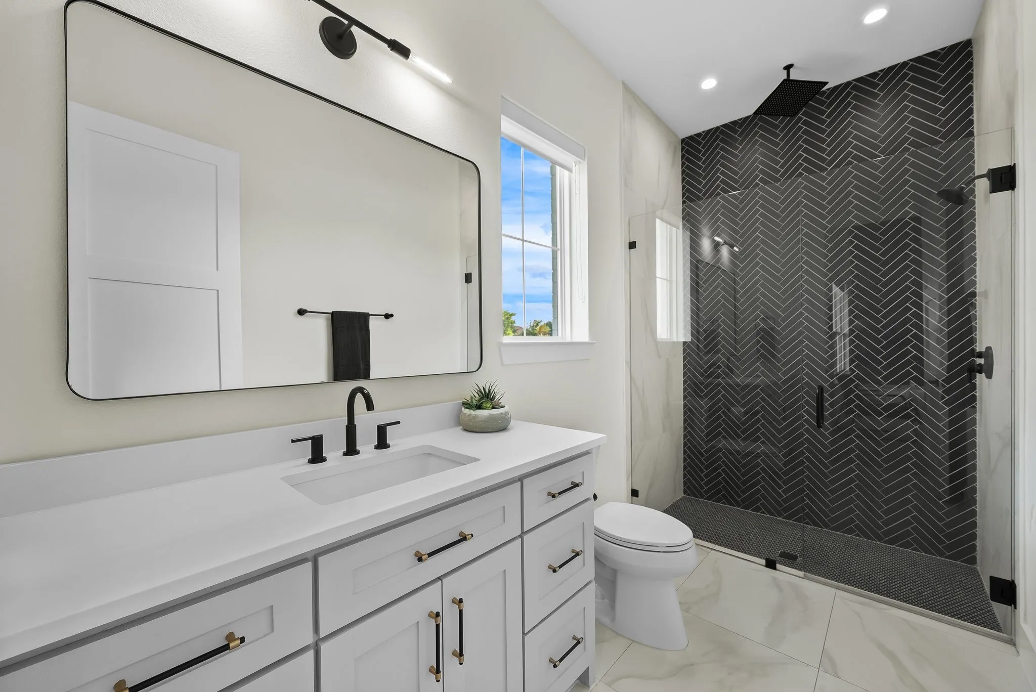 Single Family Residence For Sale in Collin County , 6546 County Road 1103, Celina, Texas 75009, 4 Bedroom, 6 Bathroom, 3 Garage spaces, 4,210 Sqft, built in 2023, mls#21297970, Real Estate Agent in Celina, Homes For Sale in Collin county, Homes For Sale in Celina, Realtor in Celina Texas, Real Estate Brokerage Independent Realty Texas, Luminita Cordes Realtor