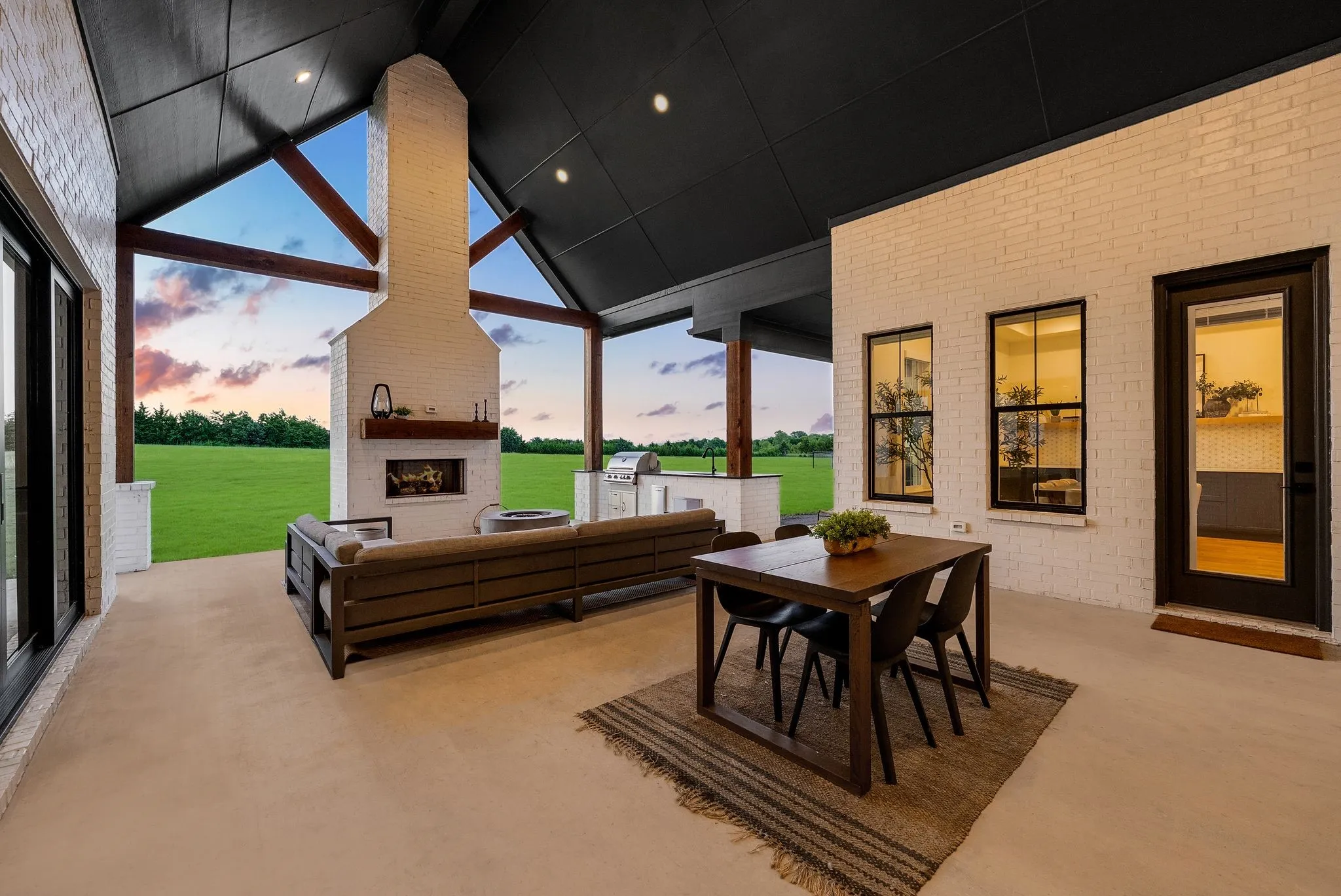 Single Family Residence For Sale in Collin County , 6546 County Road 1103, Celina, Texas 75009, 4 Bedroom, 6 Bathroom, 3 Garage spaces, 4,210 Sqft, built in 2023, mls#21297970, Real Estate Agent in Celina, Homes For Sale in Collin county, Homes For Sale in Celina, Realtor in Celina Texas, Real Estate Brokerage Independent Realty Texas, Luminita Cordes Realtor