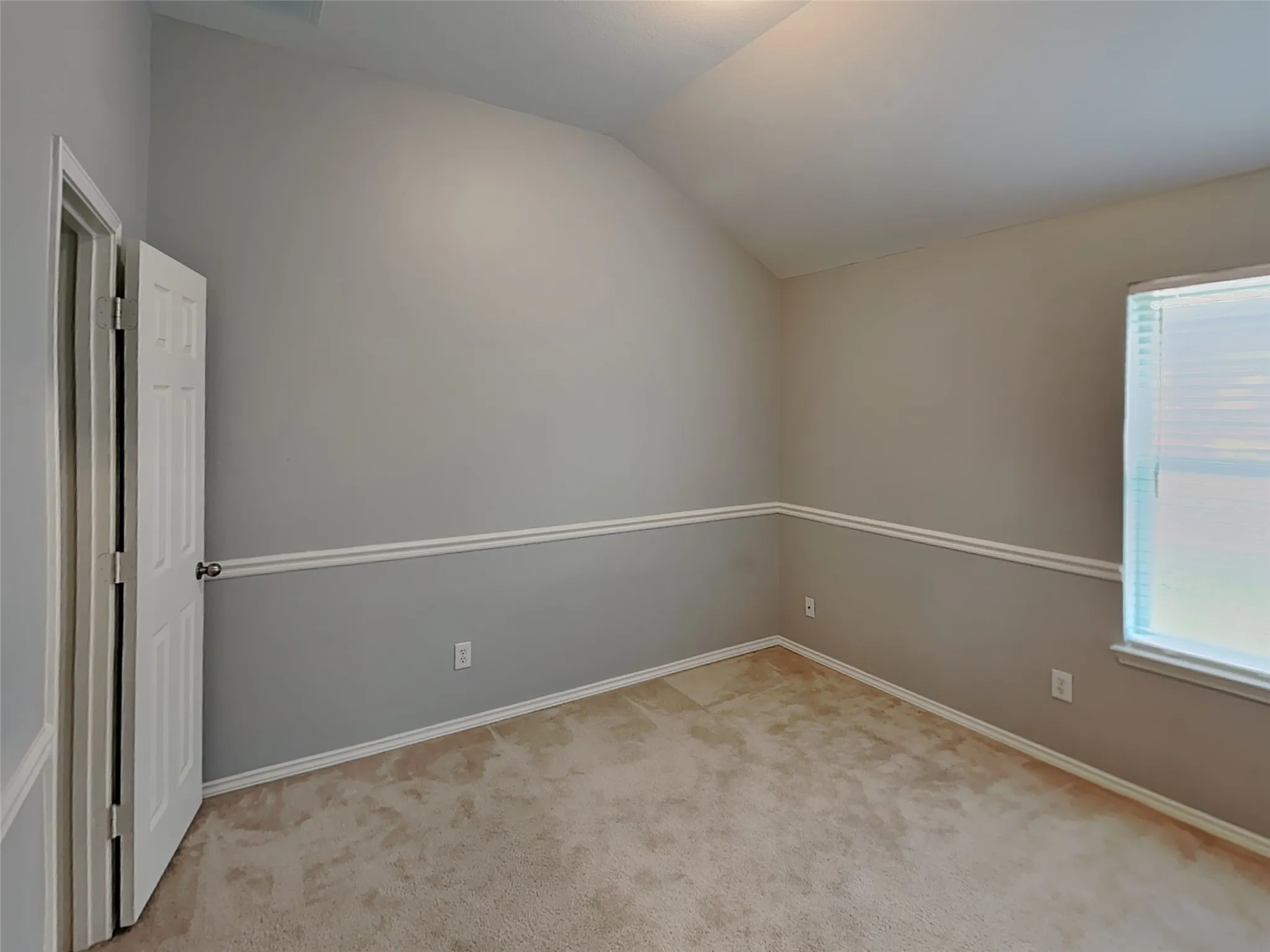 Single Family Residence For Rent in Tarrant County , 5920 Paloma Blanca Drive, Fort Worth, Texas 76179, 3 Bedroom, 2 Bathroom, 2 Garage spaces, 2,110 Sqft, built in 2005, mls#21299904, Real Estate Agent in Fort Worth, Homes For Rent in Tarrant county, Homes For Rent in Fort Worth, Realtor in Fort Worth Texas, Real Estate Brokerage Independent Realty Texas, Luminita Cordes Realtor