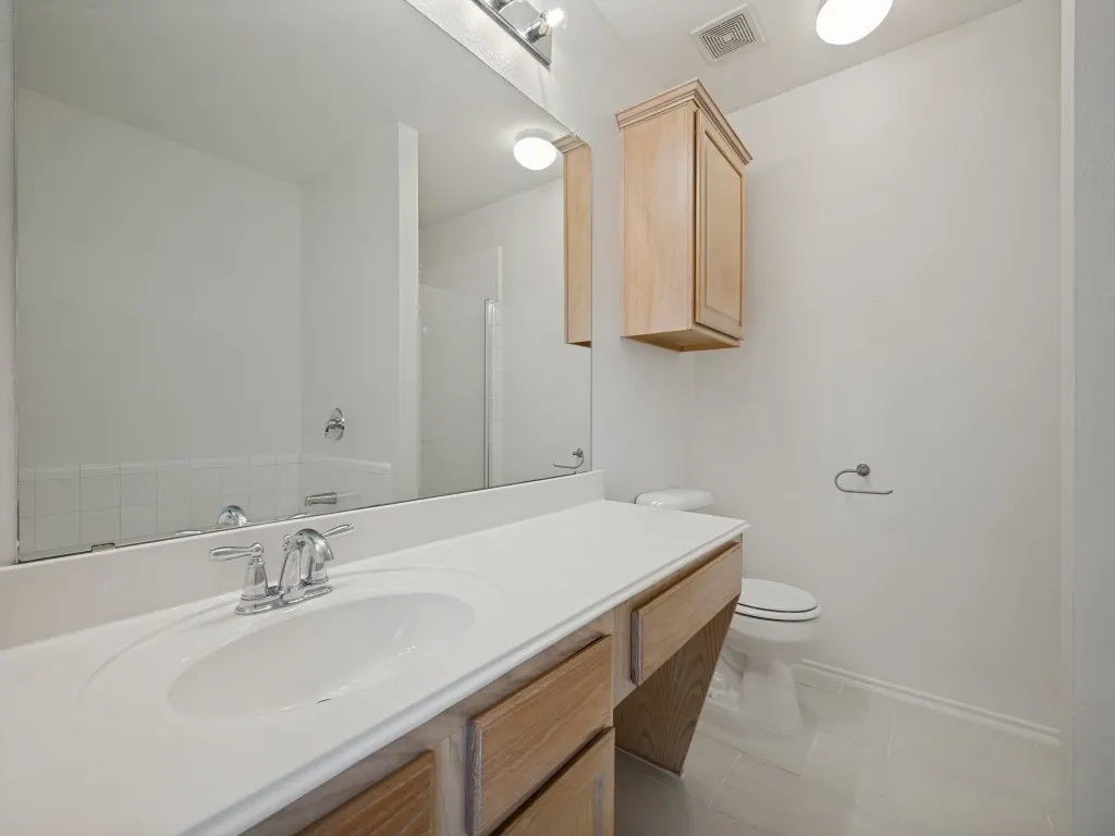 Single Family Residence For Sale in Denton County , 8821 CHISHOLM Trail, Cross Roads, Texas 76227, 3 Bedroom, 2 Bathroom, 2 Garage spaces, 1,585 Sqft, built in 2004, mls#21299914, Real Estate Agent in Cross Roads, Homes For Sale in Denton county, Homes For Sale in Cross Roads, Realtor in Cross Roads Texas, Real Estate Brokerage Independent Realty Texas, Luminita Cordes Realtor