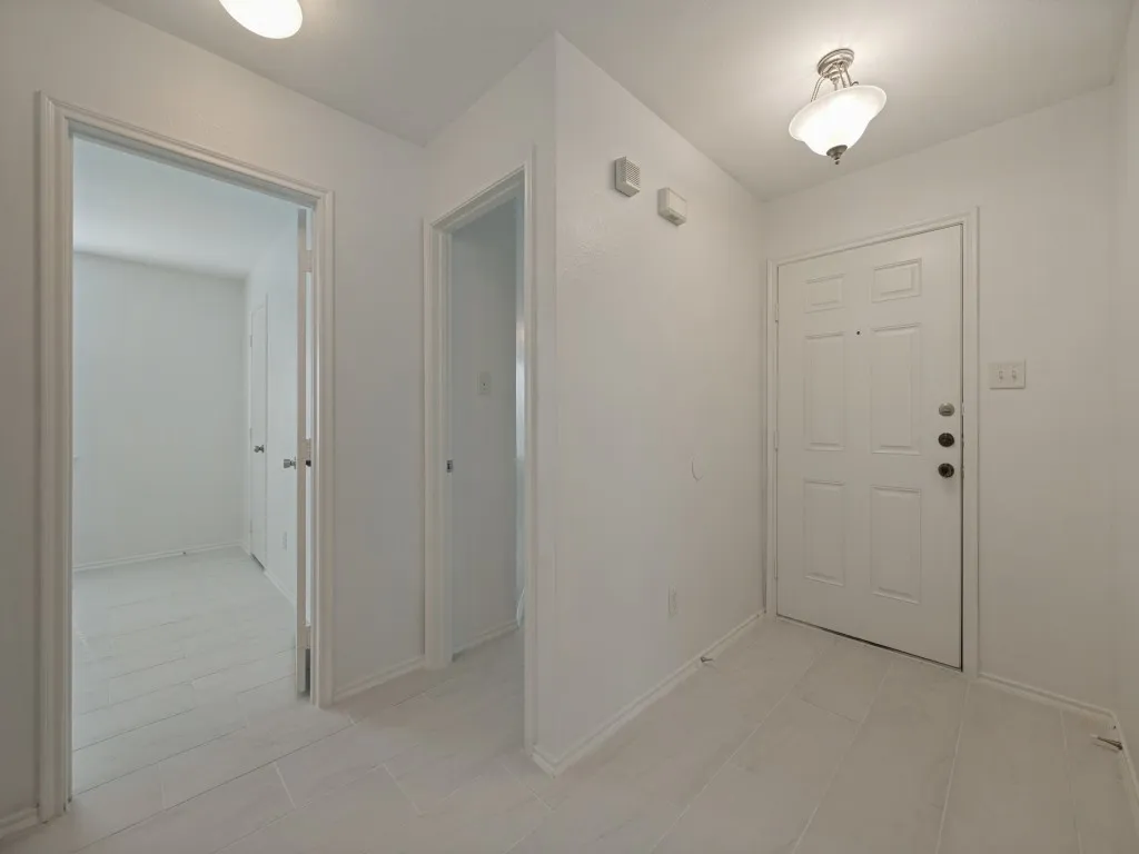 Single Family Residence For Sale in Denton County , 8821 CHISHOLM Trail, Cross Roads, Texas 76227, 3 Bedroom, 2 Bathroom, 2 Garage spaces, 1,585 Sqft, built in 2004, mls#21299914, Real Estate Agent in Cross Roads, Homes For Sale in Denton county, Homes For Sale in Cross Roads, Realtor in Cross Roads Texas, Real Estate Brokerage Independent Realty Texas, Luminita Cordes Realtor