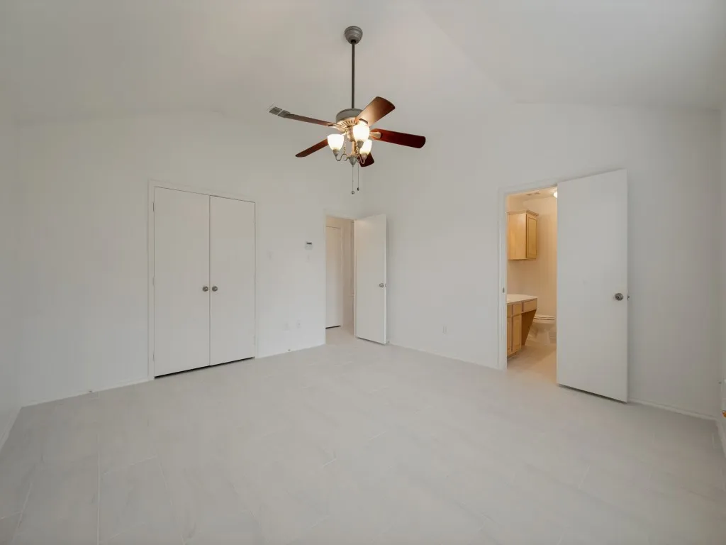 Single Family Residence For Sale in Denton County , 8821 CHISHOLM Trail, Cross Roads, Texas 76227, 3 Bedroom, 2 Bathroom, 2 Garage spaces, 1,585 Sqft, built in 2004, mls#21299914, Real Estate Agent in Cross Roads, Homes For Sale in Denton county, Homes For Sale in Cross Roads, Realtor in Cross Roads Texas, Real Estate Brokerage Independent Realty Texas, Luminita Cordes Realtor