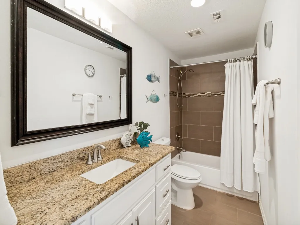 2nd Primary Bathroom