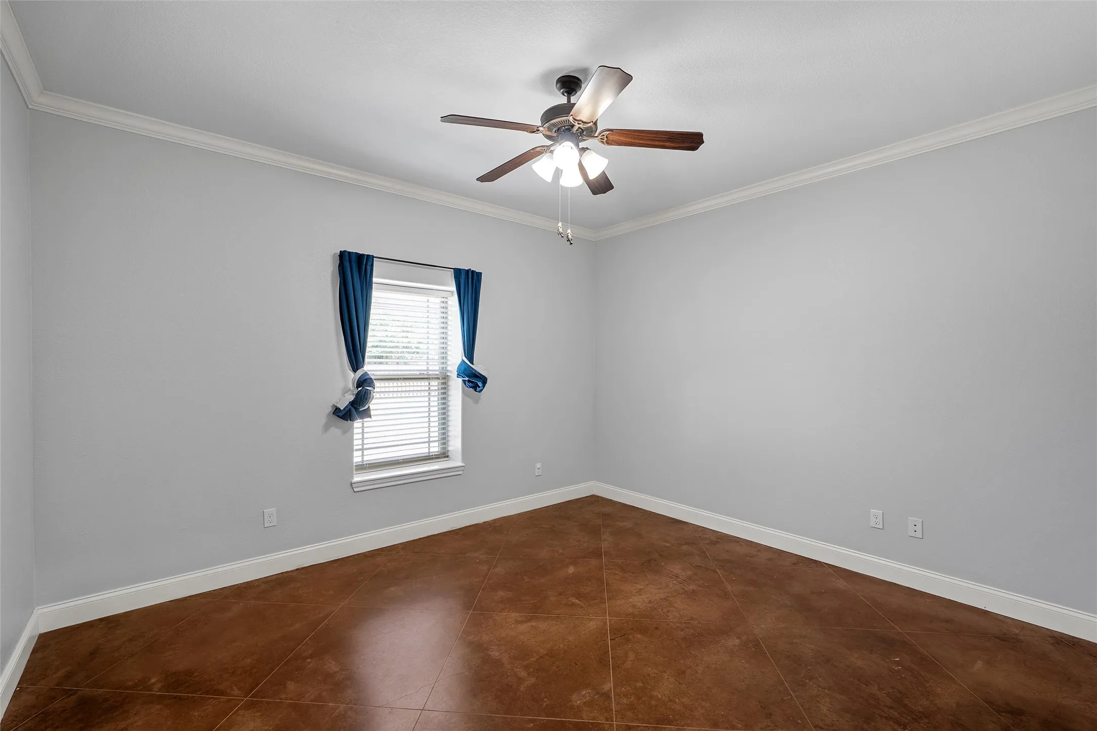 Single Family Residence For Sale in Mc Lennan County , 1509 N Reagan Street, West, Texas 76691, 4 Bedroom, 2 Bathroom, 1 Garage spaces, 2,427 Sqft, built in 2014, mls#21299829, Real Estate Agent in West, Homes For Sale in Mc Lennan county, Homes For Sale in West, Realtor in West Texas, Real Estate Brokerage Independent Realty Texas, Luminita Cordes Realtor