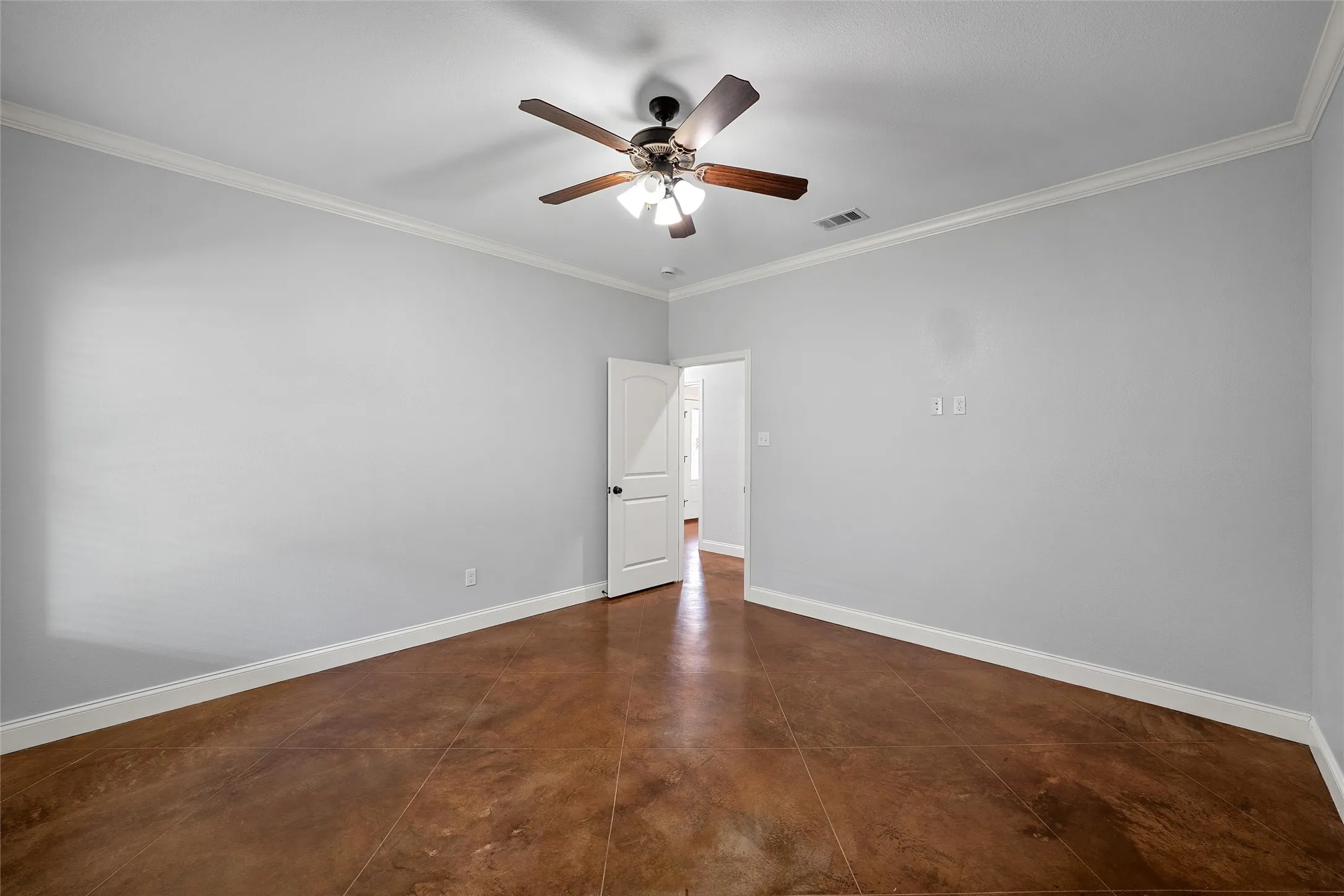 Single Family Residence For Sale in Mc Lennan County , 1509 N Reagan Street, West, Texas 76691, 4 Bedroom, 2 Bathroom, 1 Garage spaces, 2,427 Sqft, built in 2014, mls#21299829, Real Estate Agent in West, Homes For Sale in Mc Lennan county, Homes For Sale in West, Realtor in West Texas, Real Estate Brokerage Independent Realty Texas, Luminita Cordes Realtor