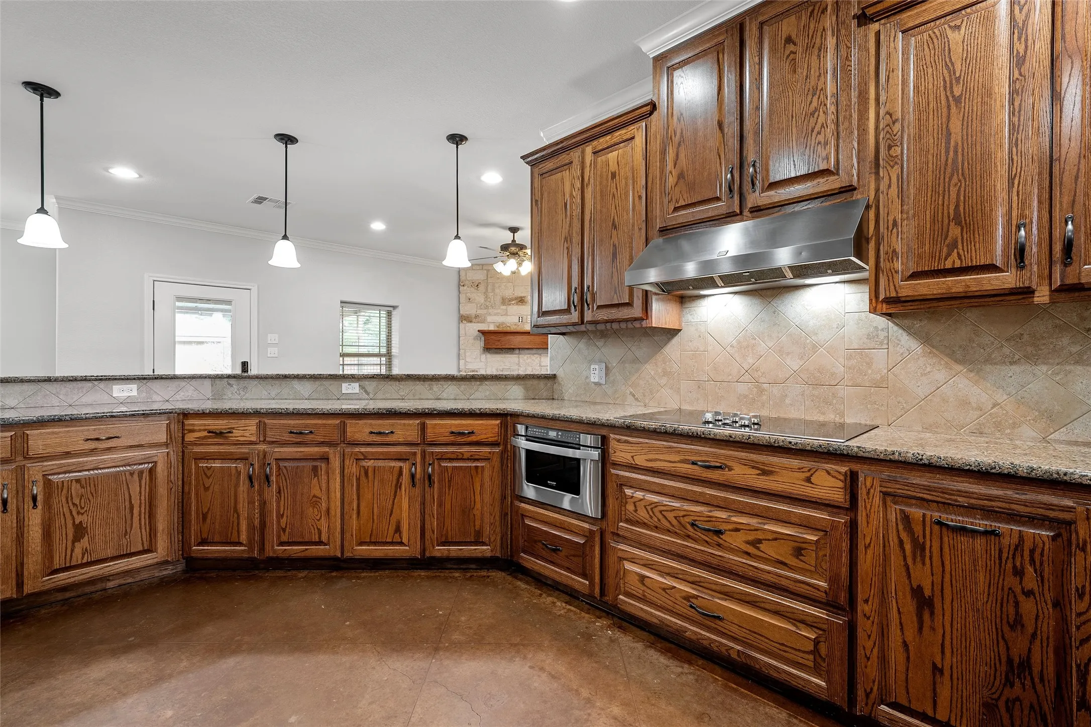Single Family Residence For Sale in Mc Lennan County , 1509 N Reagan Street, West, Texas 76691, 4 Bedroom, 2 Bathroom, 1 Garage spaces, 2,427 Sqft, built in 2014, mls#21299829, Real Estate Agent in West, Homes For Sale in Mc Lennan county, Homes For Sale in West, Realtor in West Texas, Real Estate Brokerage Independent Realty Texas, Luminita Cordes Realtor