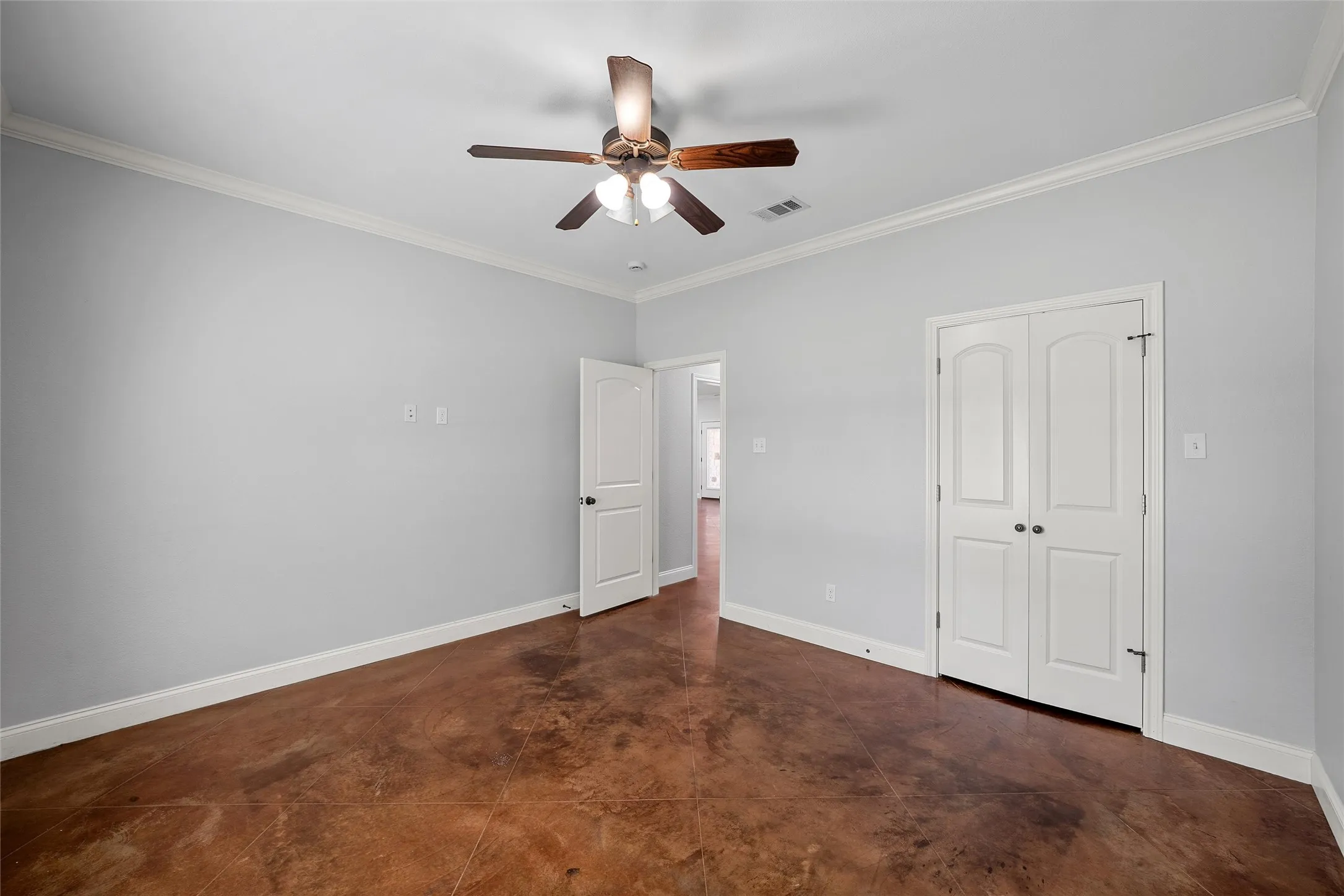Single Family Residence For Sale in Mc Lennan County , 1509 N Reagan Street, West, Texas 76691, 4 Bedroom, 2 Bathroom, 1 Garage spaces, 2,427 Sqft, built in 2014, mls#21299829, Real Estate Agent in West, Homes For Sale in Mc Lennan county, Homes For Sale in West, Realtor in West Texas, Real Estate Brokerage Independent Realty Texas, Luminita Cordes Realtor