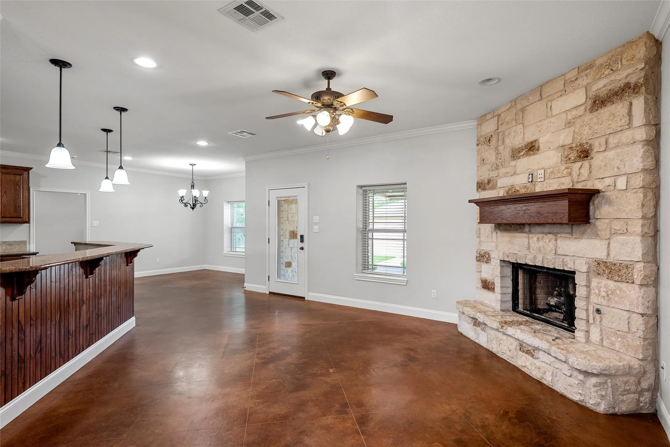 Single Family Residence For Sale in Mc Lennan County , 1509 N Reagan Street, West, Texas 76691, 4 Bedroom, 2 Bathroom, 1 Garage spaces, 2,427 Sqft, built in 2014, mls#21299829, Real Estate Agent in West, Homes For Sale in Mc Lennan county, Homes For Sale in West, Realtor in West Texas, Real Estate Brokerage Independent Realty Texas, Luminita Cordes Realtor