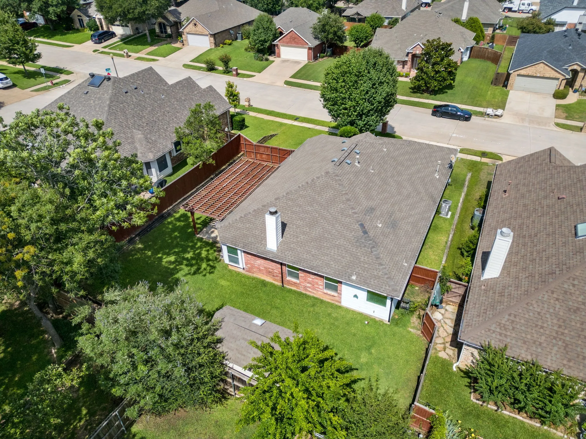 Single Family Residence For Sale in Tarrant County , 7105 Herman Jared Drive, North Richland Hills, Texas 76182, 3 Bedroom, 2 Bathroom, 2 Garage spaces, 1,741 Sqft, built in 2000, mls#21297006, Real Estate Agent in North Richland Hills, Homes For Sale in Tarrant county, Homes For Sale in North Richland Hills, Realtor in North Richland Hills Texas, Real Estate Brokerage Independent Realty Texas, Luminita Cordes Realtor