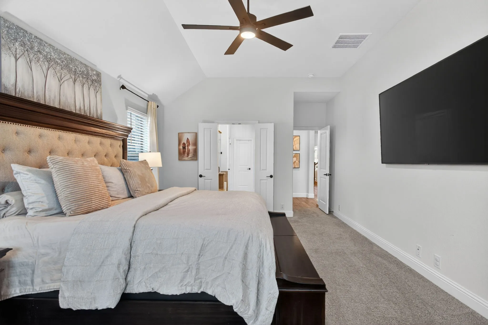 King sized bed? Big nightstands? Armoires? No problem - they'll fit.