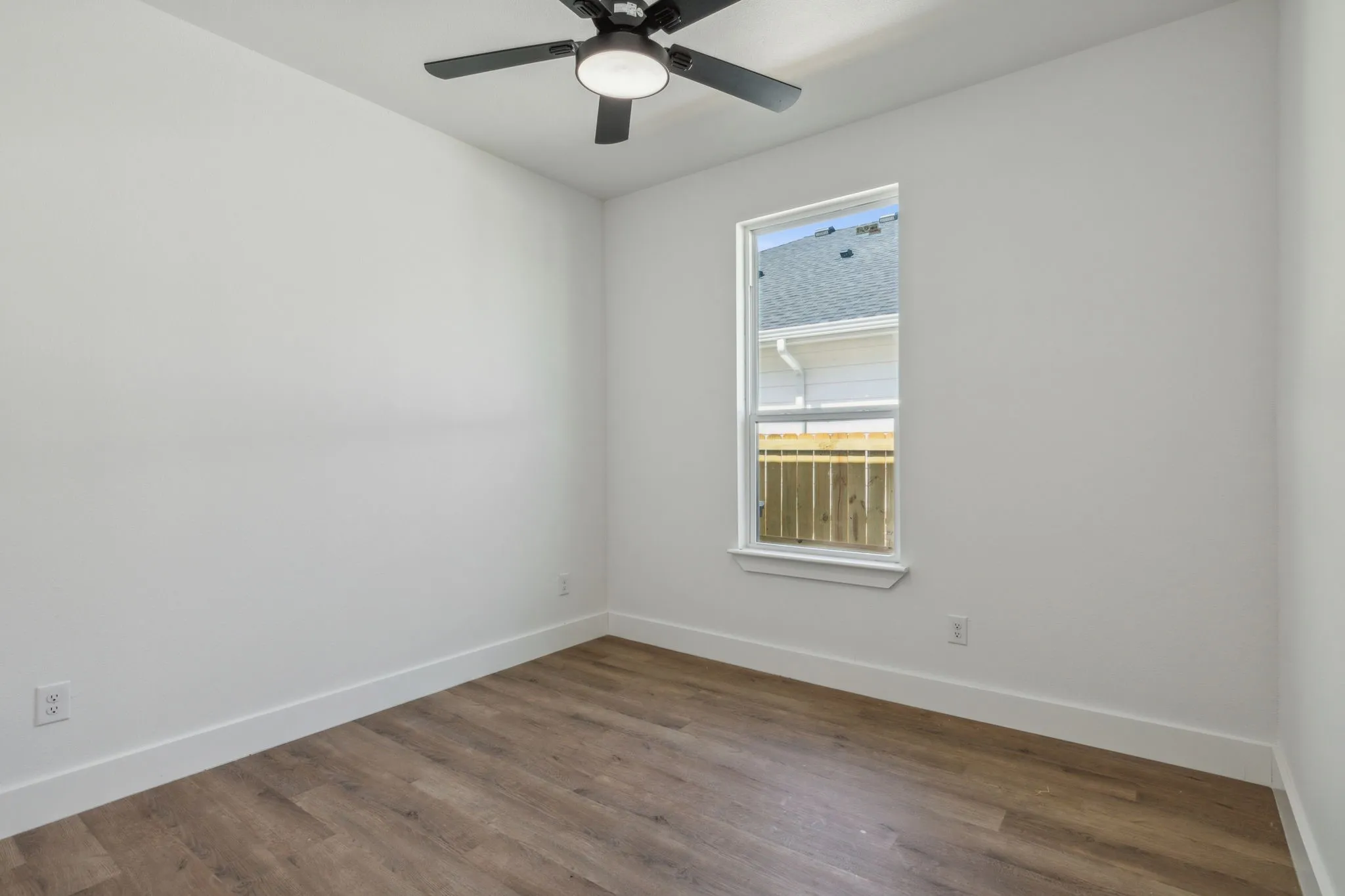 Single Family Residence For Rent in Hunt County , 4617 Pickett Street, Greenville, Texas 75401, 3 Bedroom, 2 Bathroom, 2 Garage spaces, 1,480 Sqft, built in 2024, mls#21299868, Real Estate Agent in Greenville, Homes For Rent in Hunt county, Homes For Rent in Greenville, Realtor in Greenville Texas, Real Estate Brokerage Independent Realty Texas, Luminita Cordes Realtor