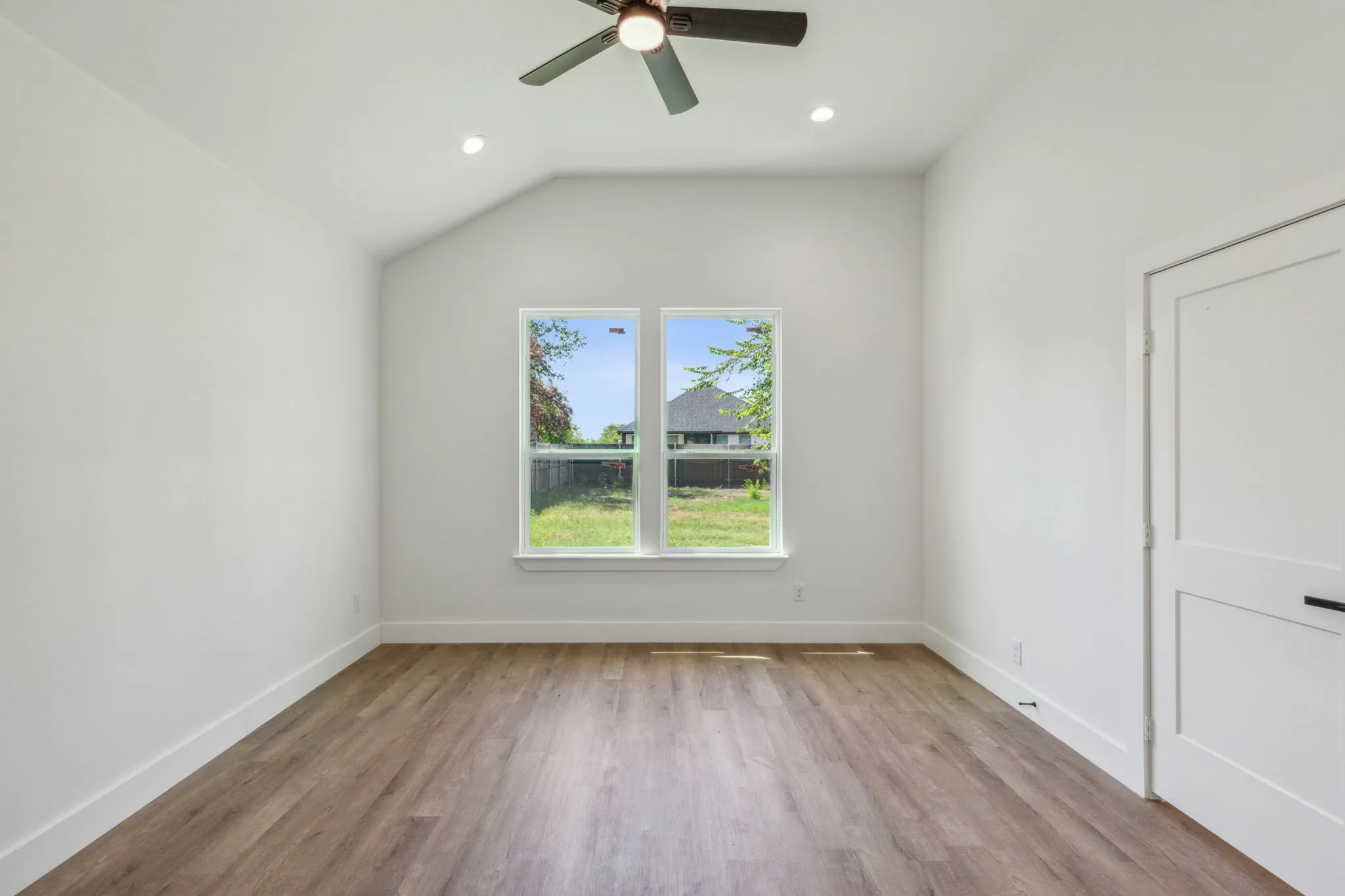 Single Family Residence For Rent in Hunt County , 4617 Pickett Street, Greenville, Texas 75401, 3 Bedroom, 2 Bathroom, 2 Garage spaces, 1,480 Sqft, built in 2024, mls#21299868, Real Estate Agent in Greenville, Homes For Rent in Hunt county, Homes For Rent in Greenville, Realtor in Greenville Texas, Real Estate Brokerage Independent Realty Texas, Luminita Cordes Realtor