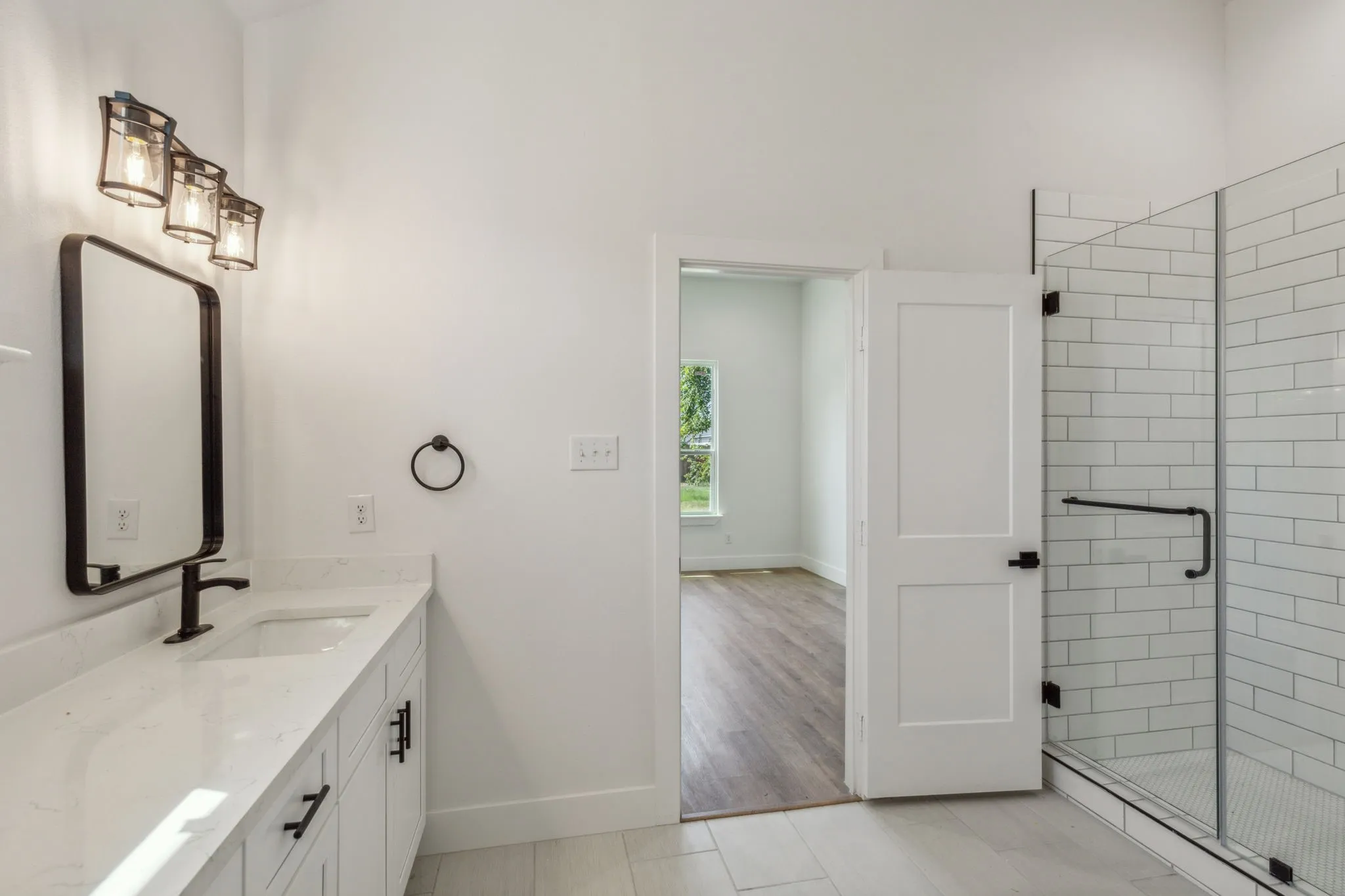 Single Family Residence For Rent in Hunt County , 4617 Pickett Street, Greenville, Texas 75401, 3 Bedroom, 2 Bathroom, 2 Garage spaces, 1,480 Sqft, built in 2024, mls#21299868, Real Estate Agent in Greenville, Homes For Rent in Hunt county, Homes For Rent in Greenville, Realtor in Greenville Texas, Real Estate Brokerage Independent Realty Texas, Luminita Cordes Realtor
