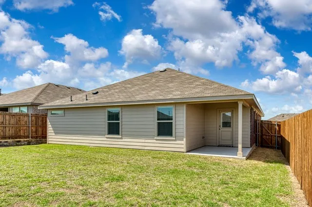 Single Family Residence For Rent in Denton County , 5813 Morrow Point Drive, Denton, Texas 76226, 4 Bedrooms, 2 Bathrooms, 2 Garage spaces, 1,914 Sqft, built in 2023, Price $2,400, mls#21297974, Real Estate Agent in Denton, Homes For Rent in Denton county, Homes For Rent in Denton, Realtor in Denton Texas, Real Estate Brokerage Independent Realty Texas, Luminita Cordes Realtor