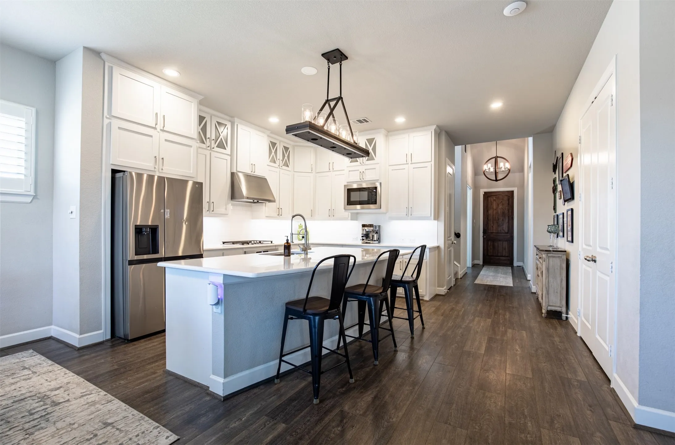 Single Family Residence For Sale in Denton County , 721 Matchbox Street, Argyle, Texas 76226, 3 Bedroom, 3 Bathroom, 2 Garage spaces, 2,485 Sqft, built in 2018, mls#21292562, Real Estate Agent in Argyle, Homes For Sale in Denton county, Homes For Sale in Argyle, Realtor in Argyle Texas, Real Estate Brokerage Independent Realty Texas, Luminita Cordes Realtor
