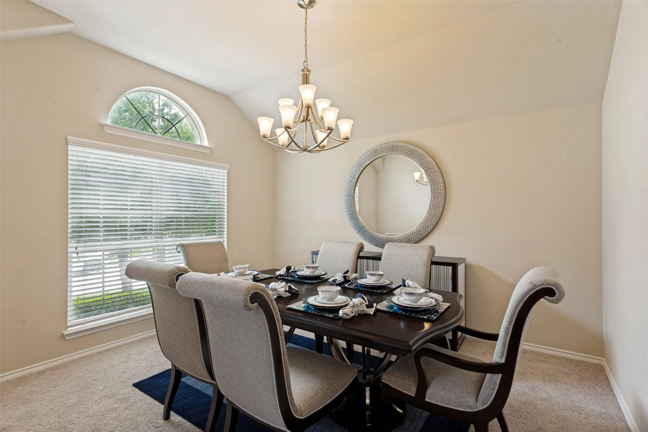 Single Family Residence For Sale in Tarrant County , 27 Oakridge Lane, Edgecliff Village, Texas 76134, 3 Bedroom, 3 Bathroom, 2 Garage spaces, 2,710 Sqft, built in 2015, mls#21297314, Real Estate Agent in Edgecliff Village, Homes For Sale in Tarrant county, Homes For Sale in Edgecliff Village, Realtor in Edgecliff Village Texas, Real Estate Brokerage Independent Realty Texas, Luminita Cordes Realtor